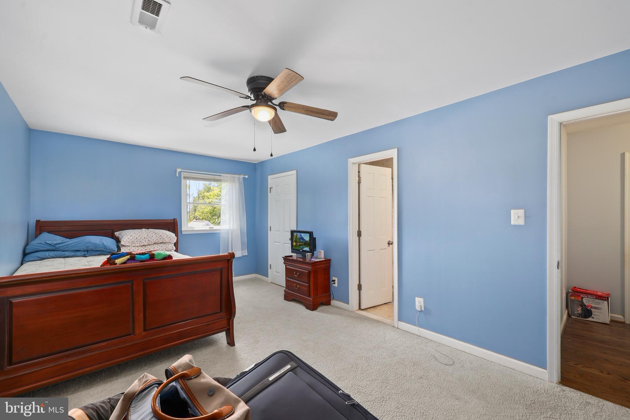 WIDEWATER BEACH - Residential