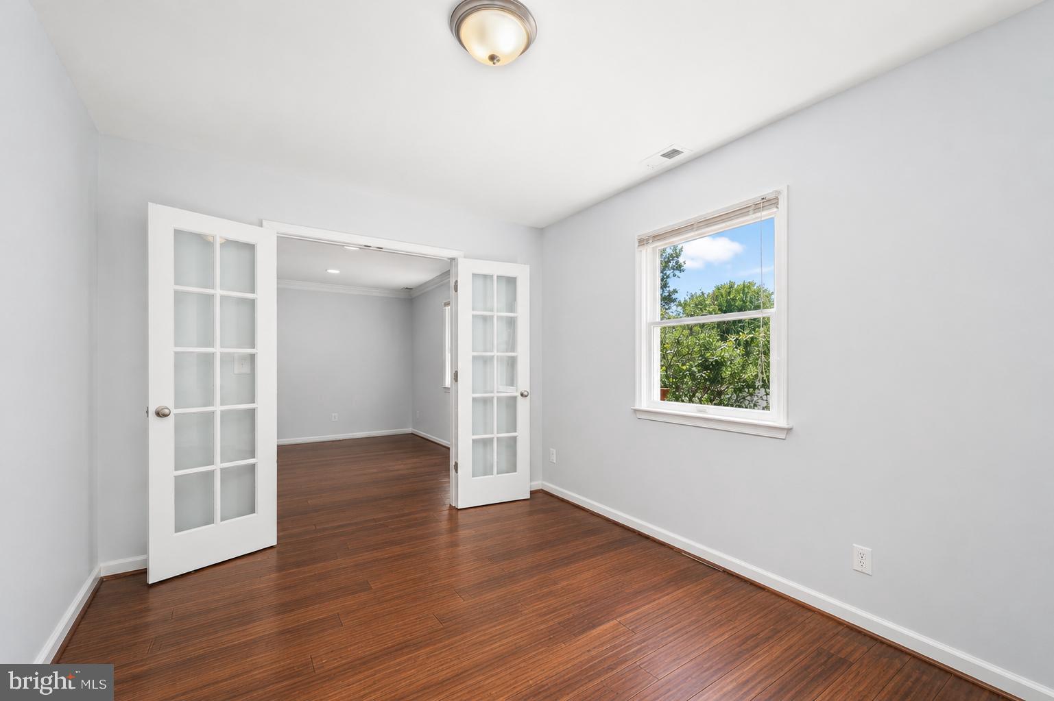 WIDEWATER BEACH - Residential
