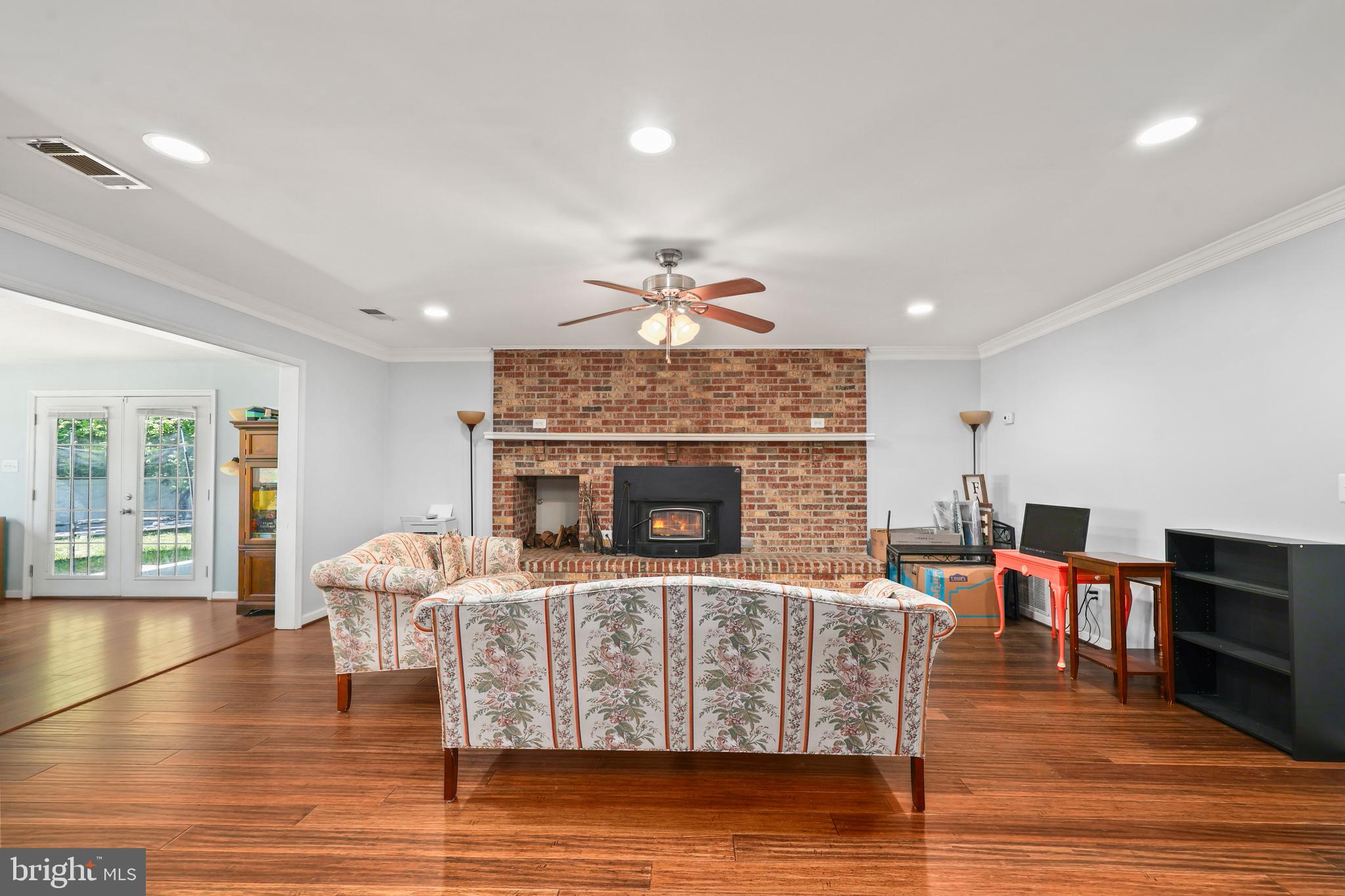 WIDEWATER BEACH - Residential