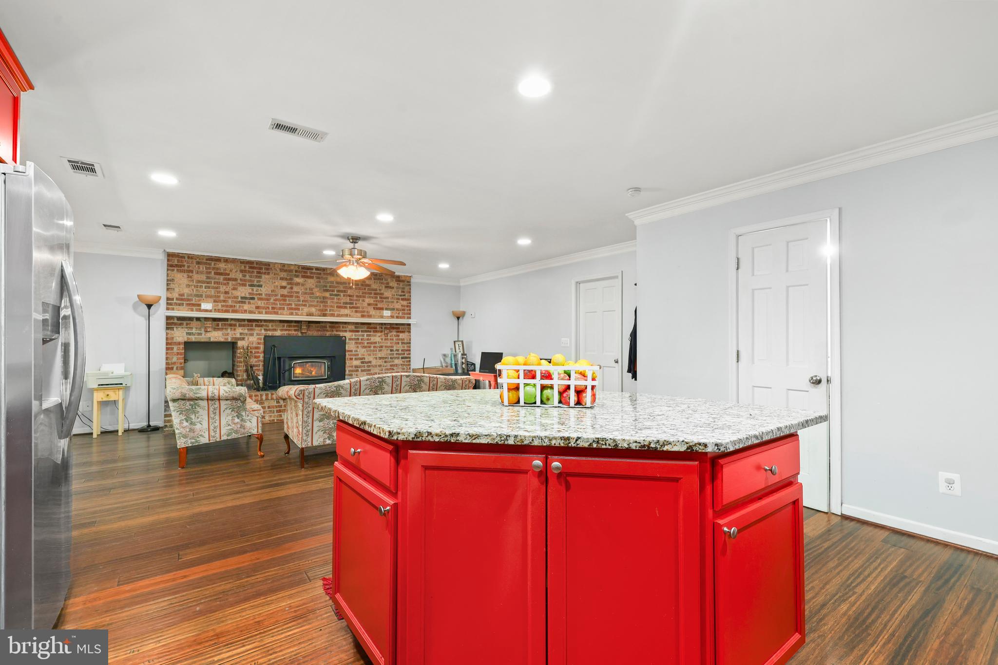 WIDEWATER BEACH - Residential