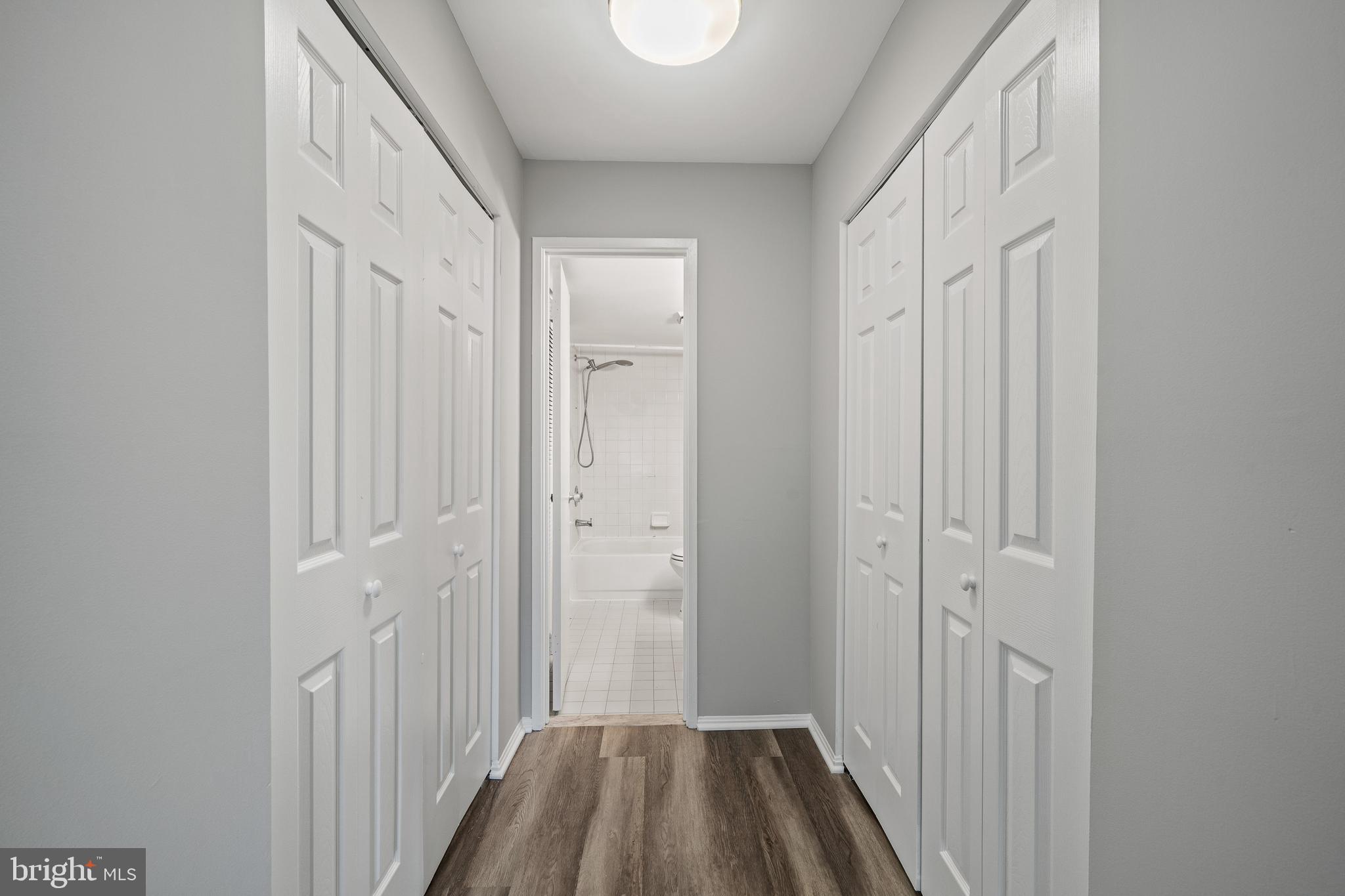 HERITAGE COURT - Residential