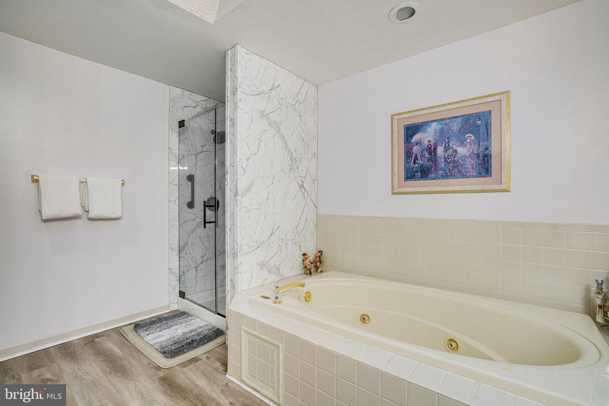 ARAGONA VILLAGE - Residential