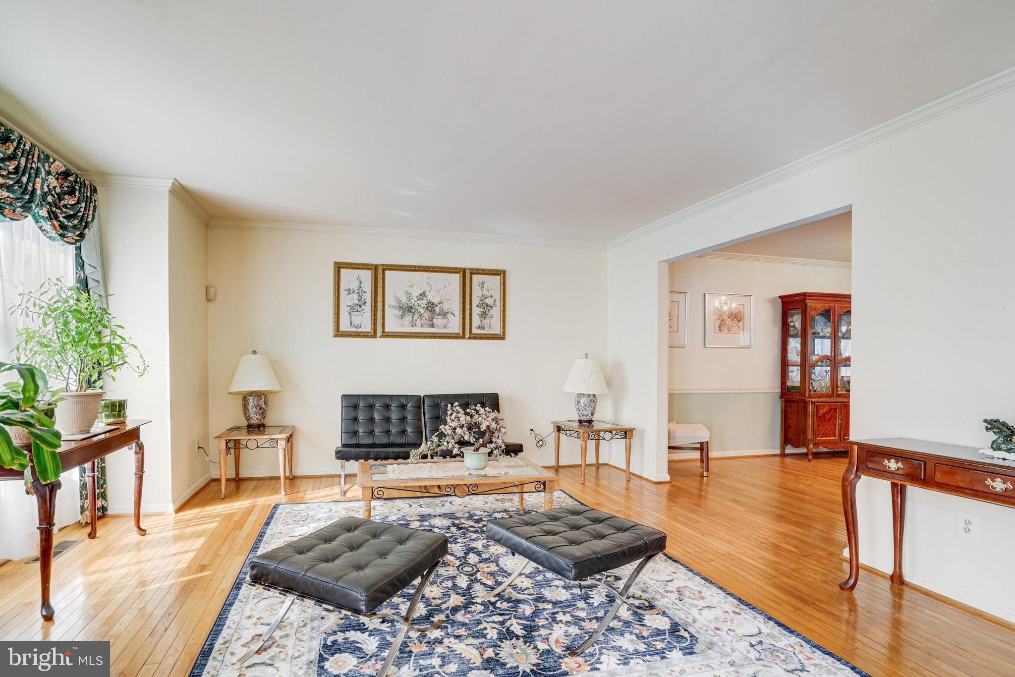 ARAGONA VILLAGE - Residential