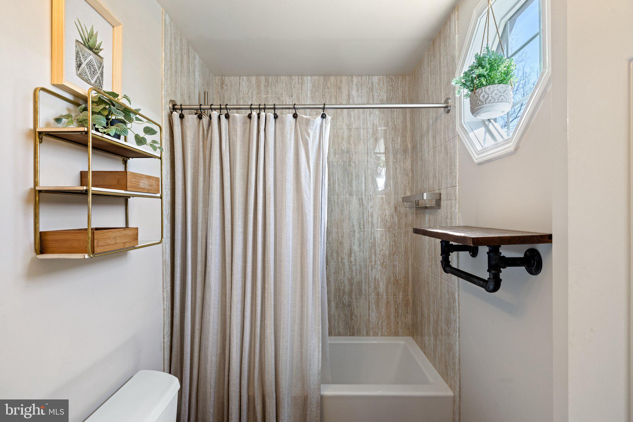 HIGH KNOB - Residential