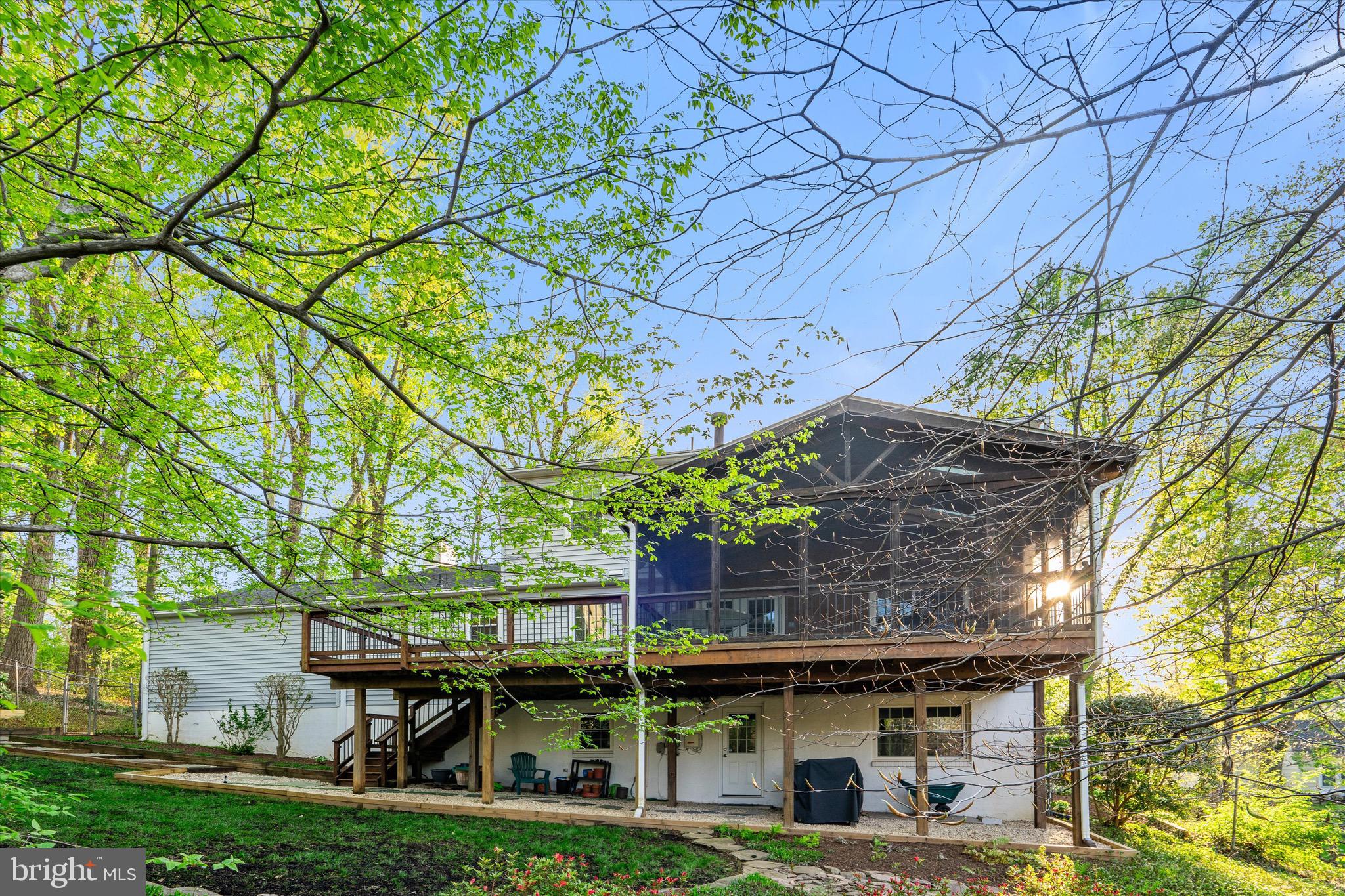 LONG BRANCH - Residential