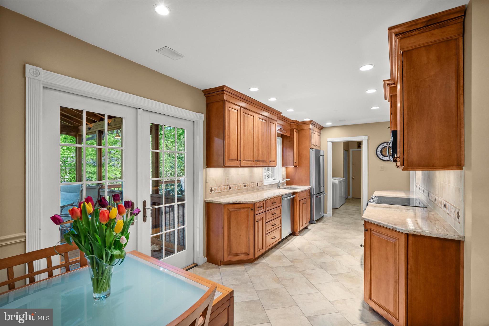 LONG BRANCH - Residential
