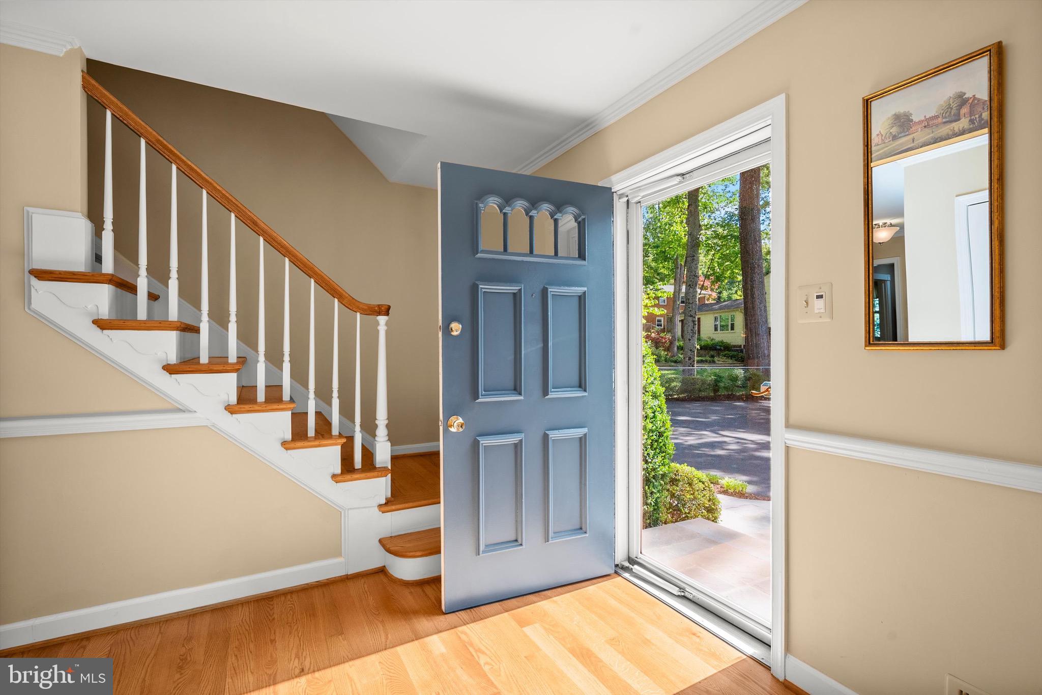 LONG BRANCH - Residential