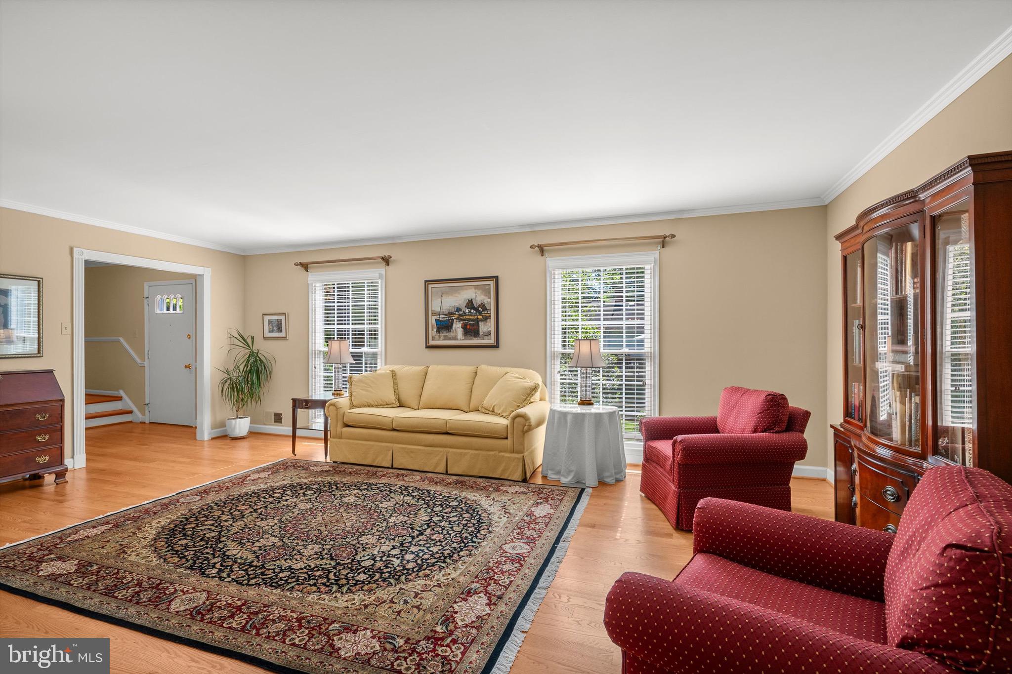 LONG BRANCH - Residential