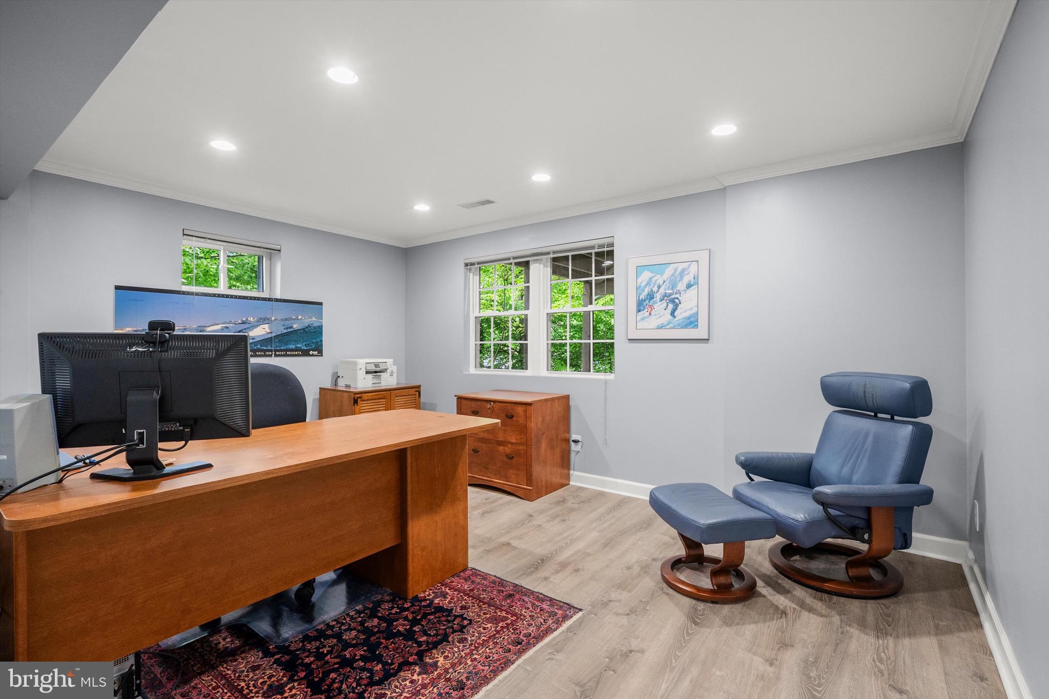 LONG BRANCH - Residential