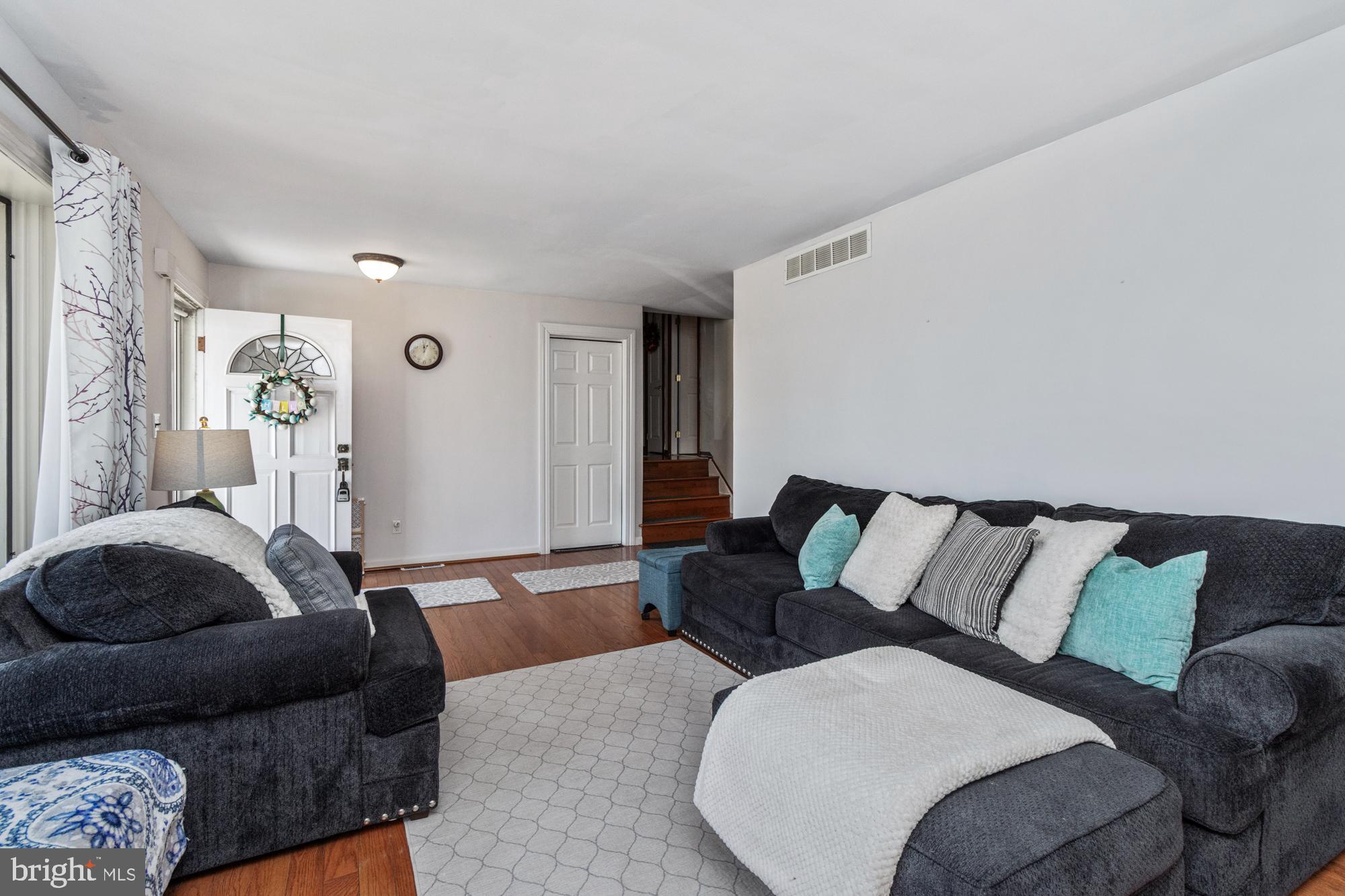 SILVERGATE VILLAGE - Residential