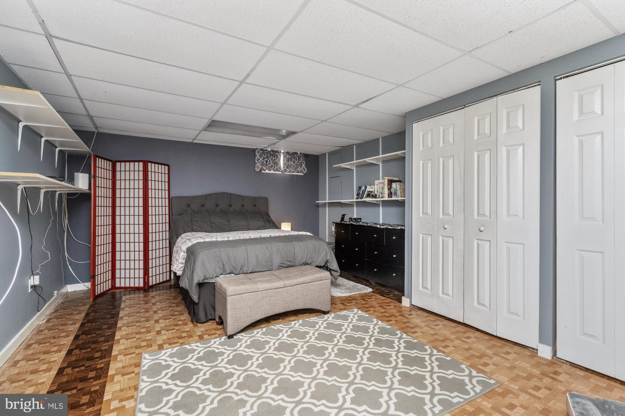 SILVERGATE VILLAGE - Residential