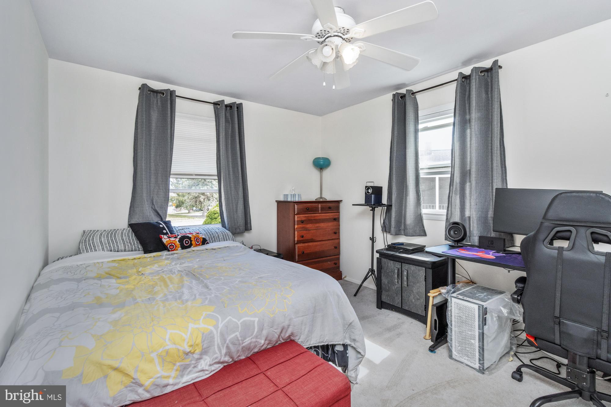 SILVERGATE VILLAGE - Residential