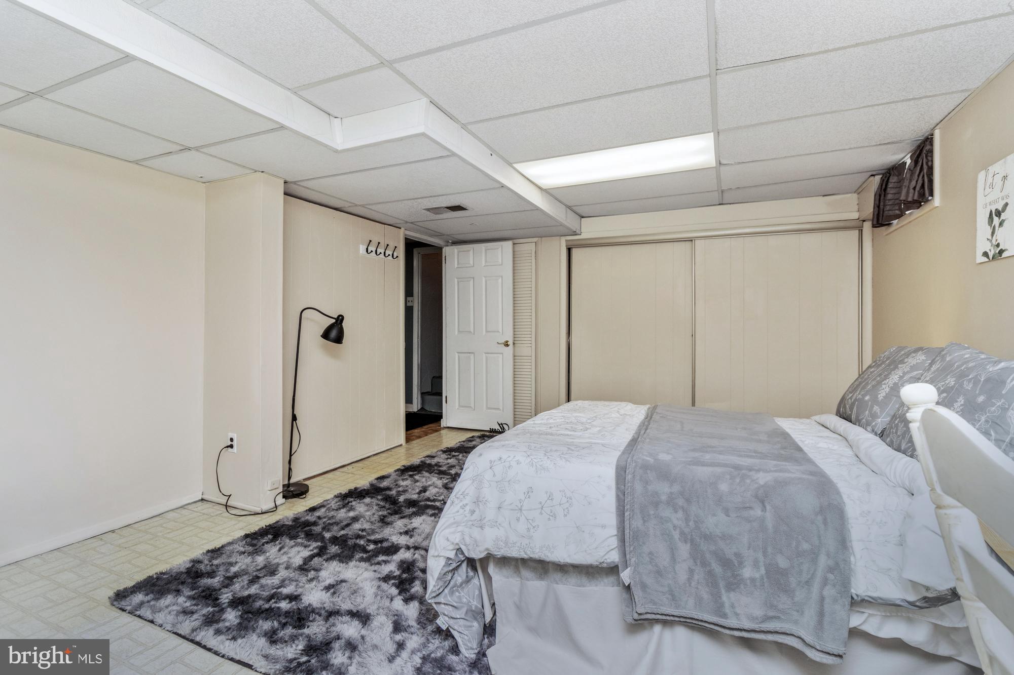 SILVERGATE VILLAGE - Residential