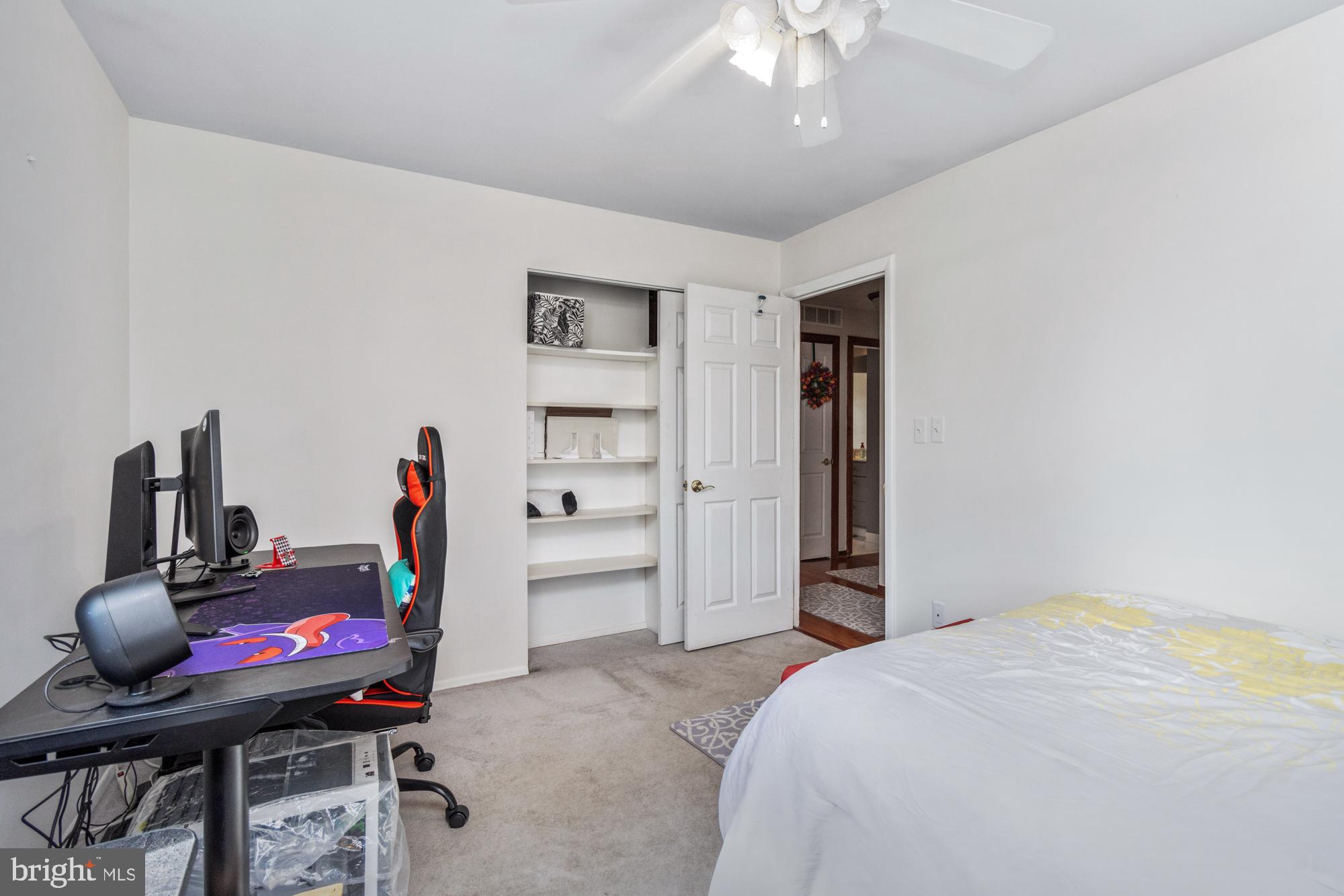 SILVERGATE VILLAGE - Residential