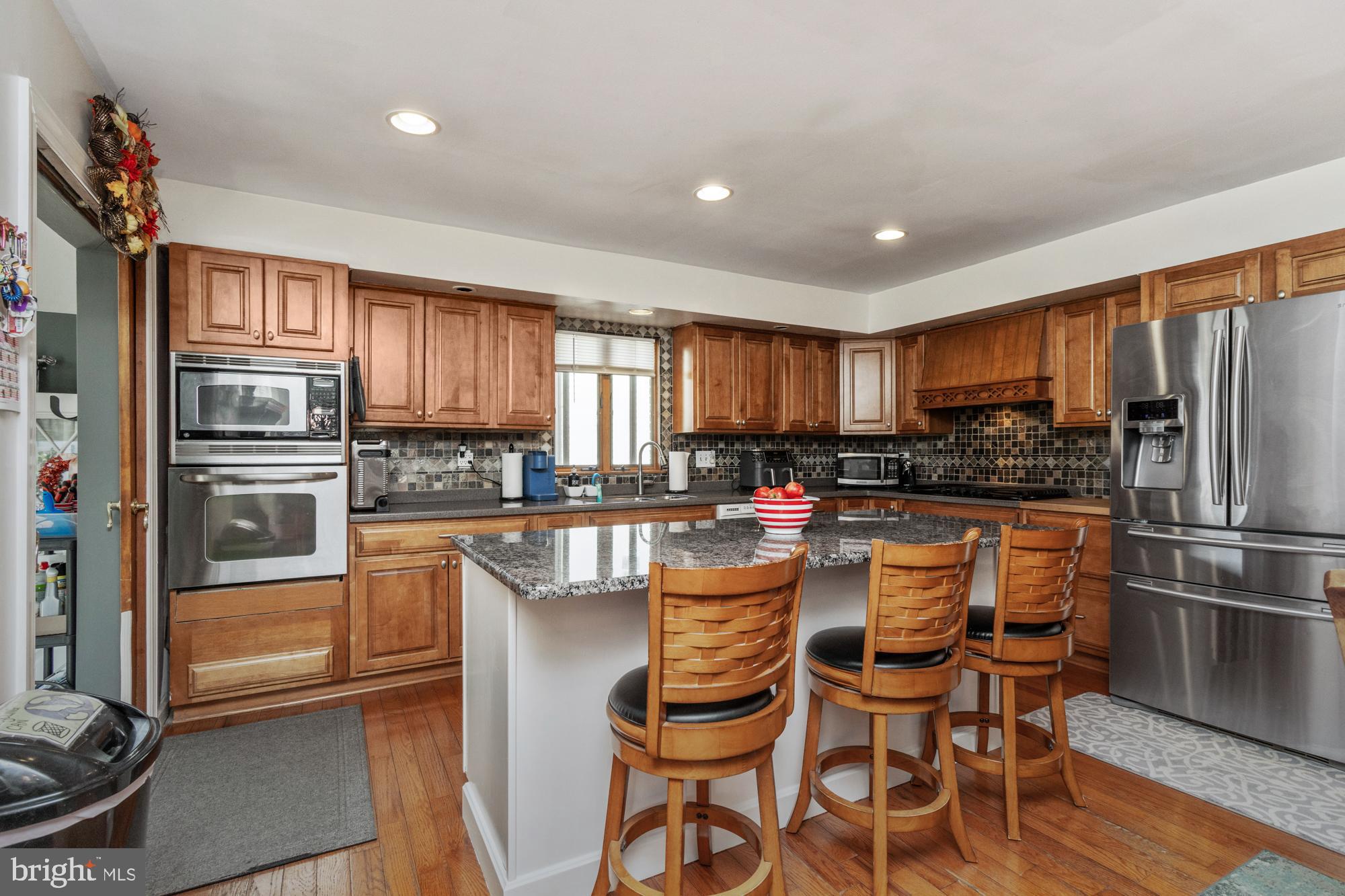 SILVERGATE VILLAGE - Residential