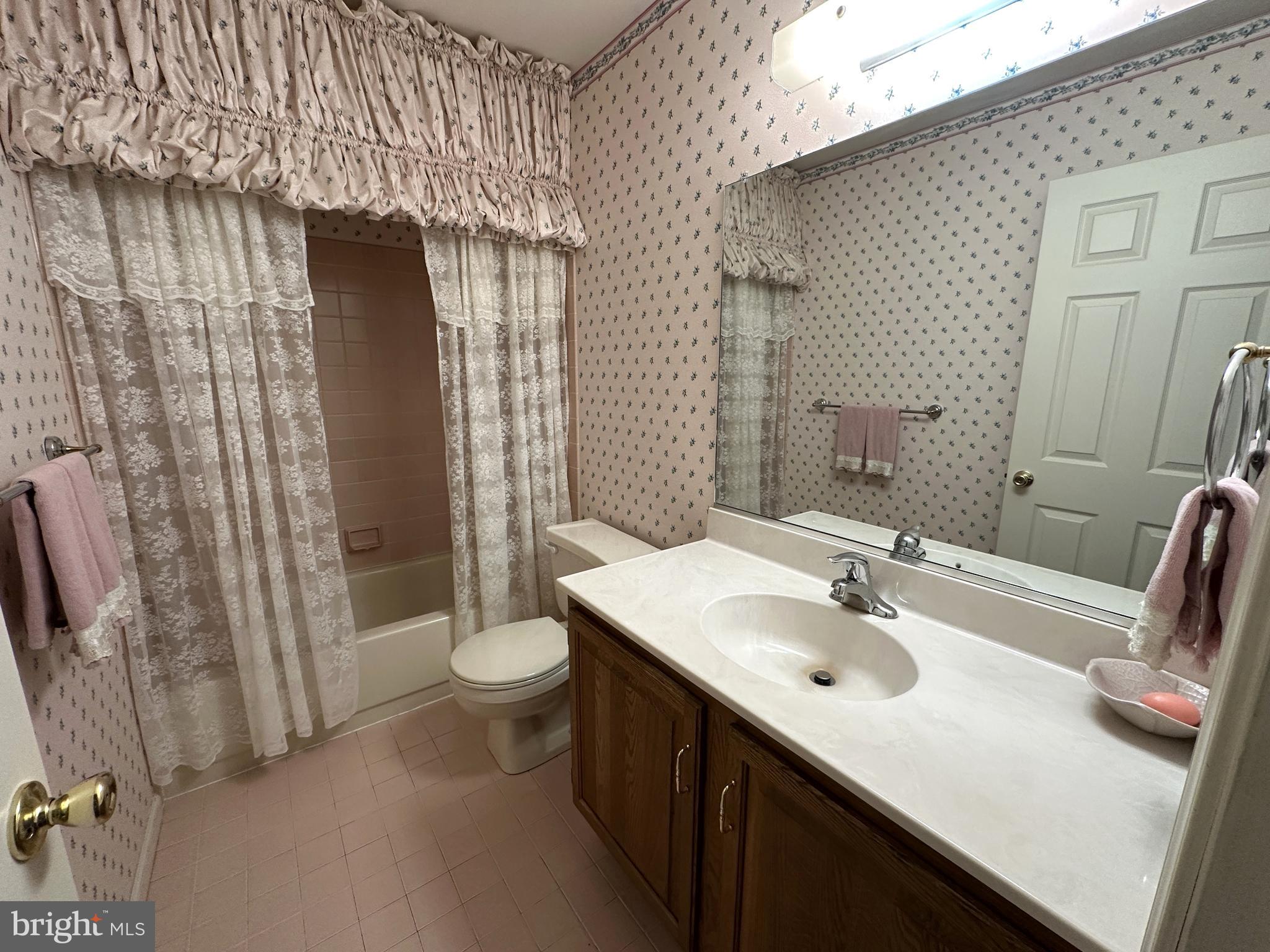 CASTLE HGTS - Residential