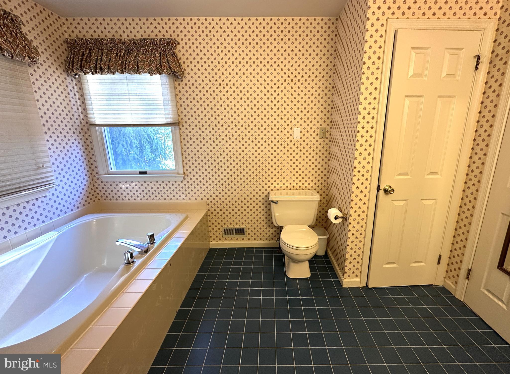 CASTLE HGTS - Residential