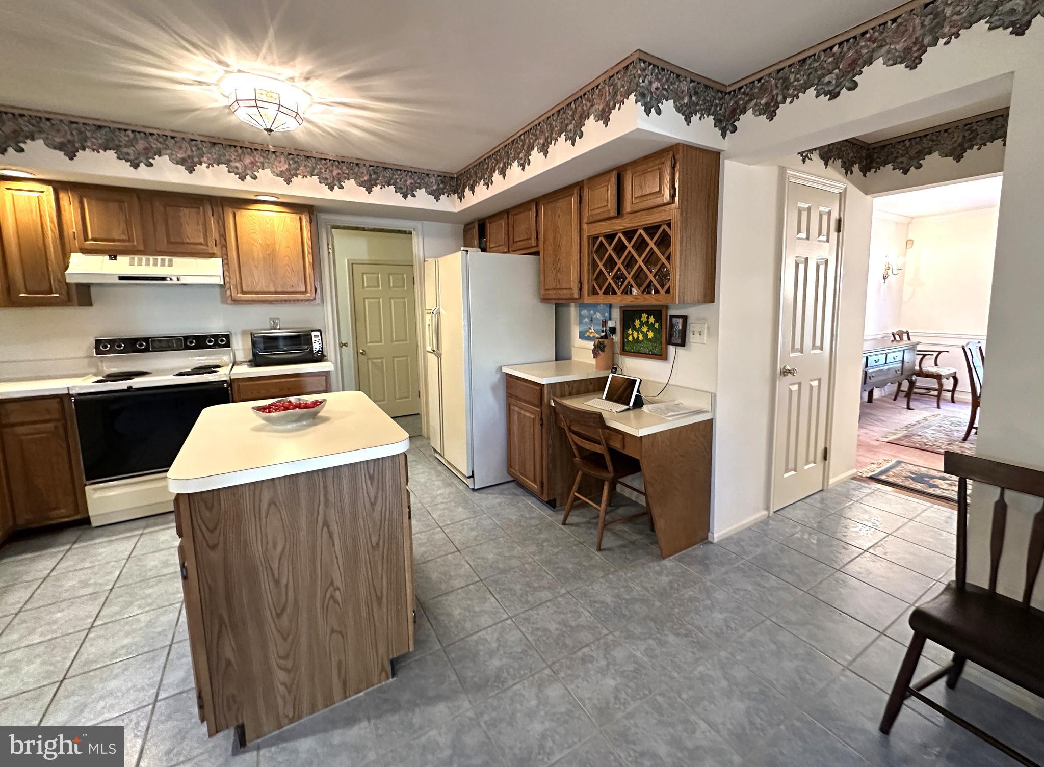 CASTLE HGTS - Residential