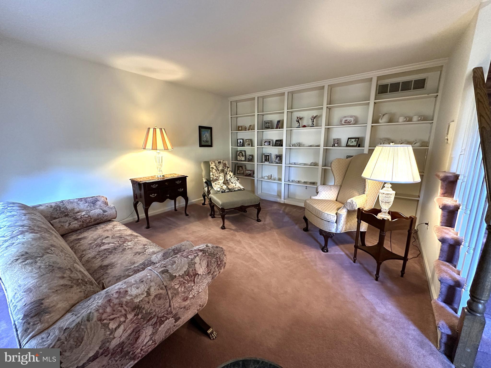 CASTLE HGTS - Residential