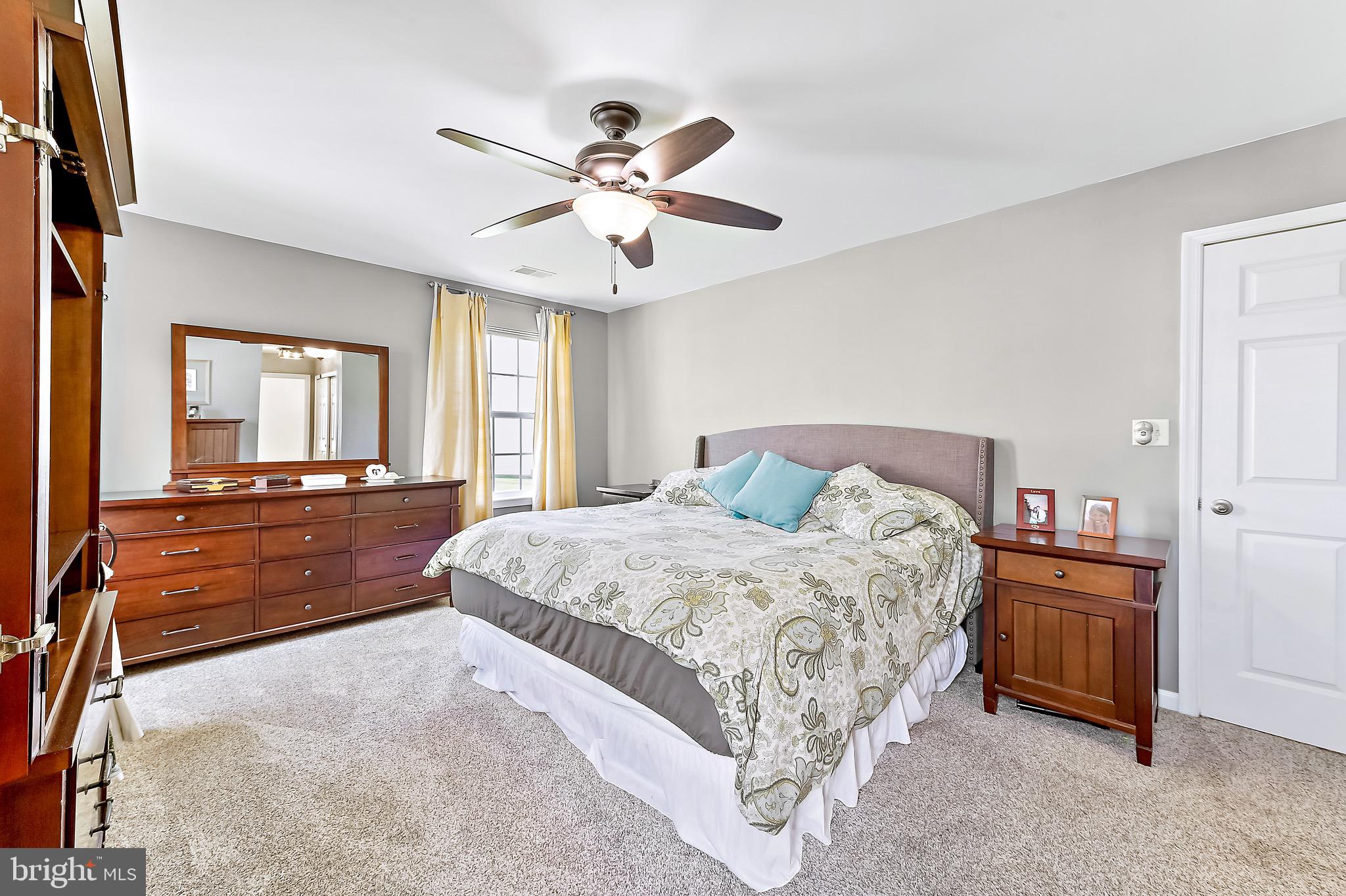 HOPEWELL POINTE - Residential