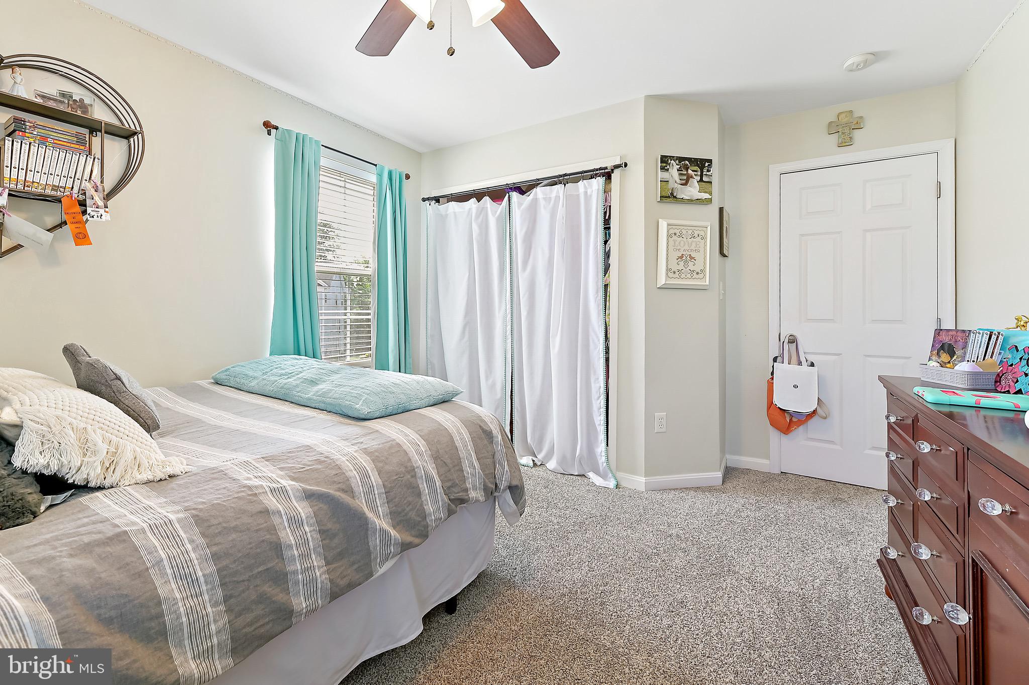 HOPEWELL POINTE - Residential