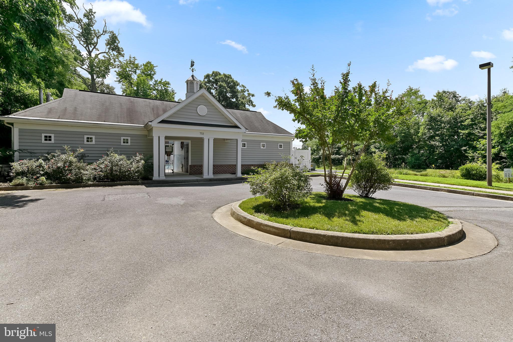 HOPEWELL POINTE - Residential