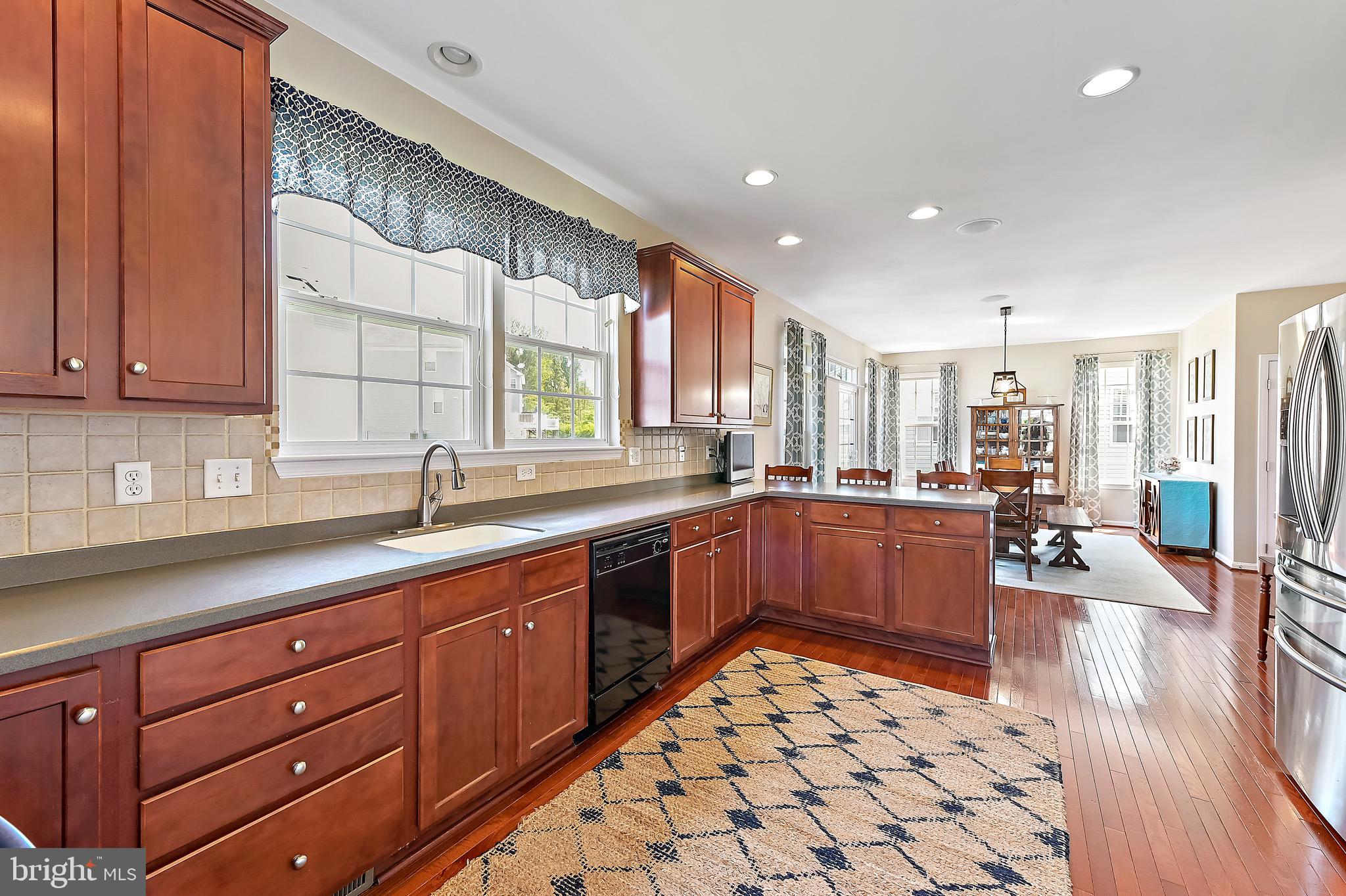 HOPEWELL POINTE - Residential