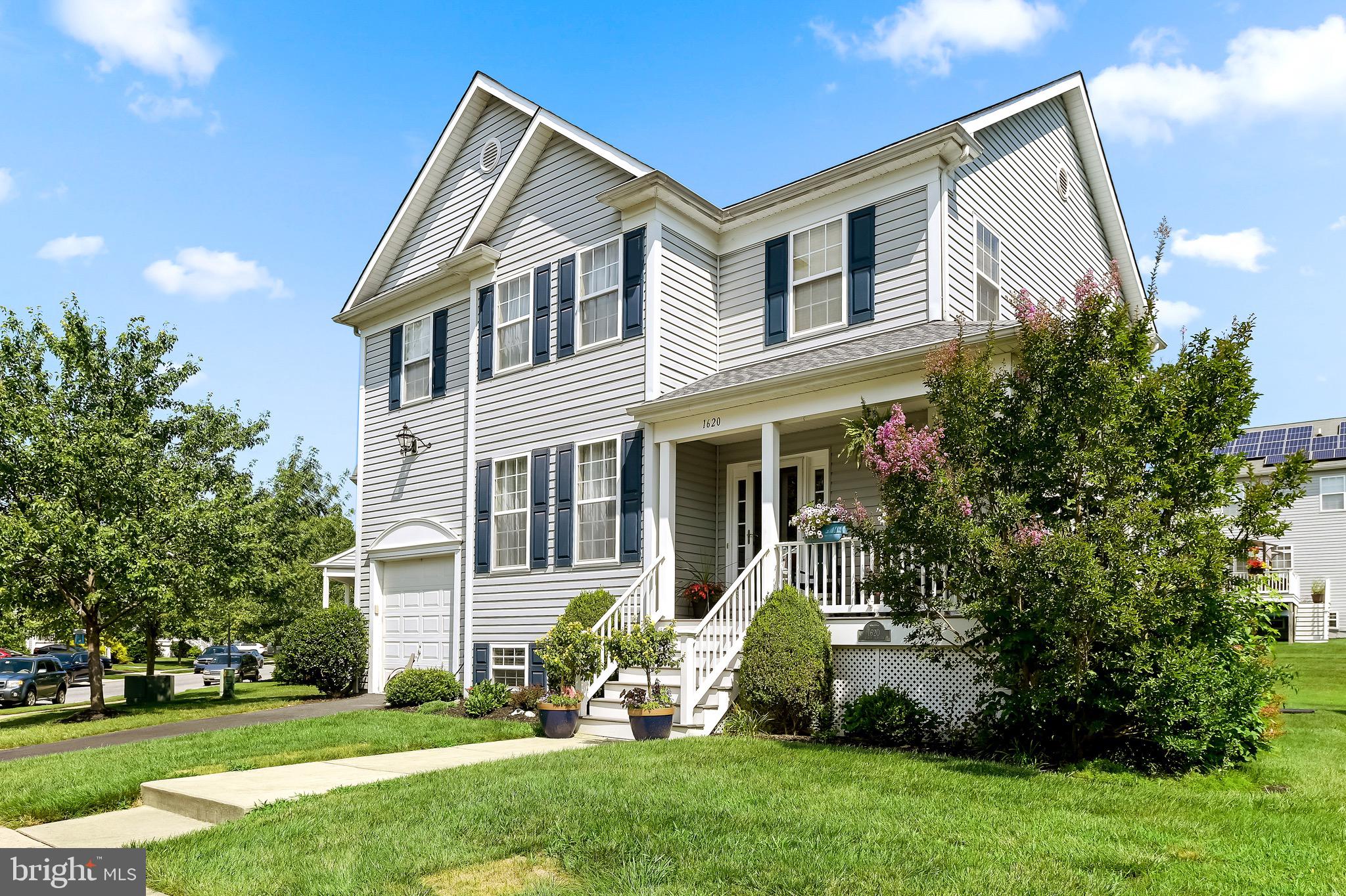 HOPEWELL POINTE - Residential