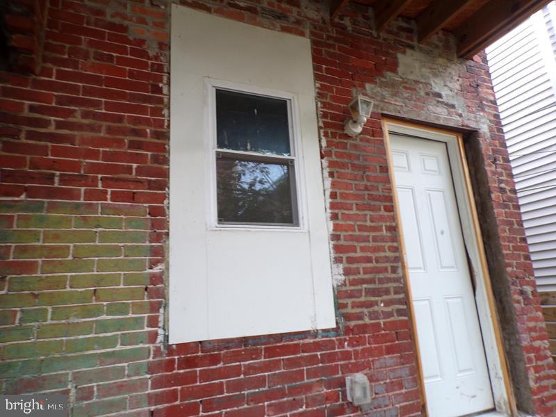 1508 N MYRTLEWOOD STREET