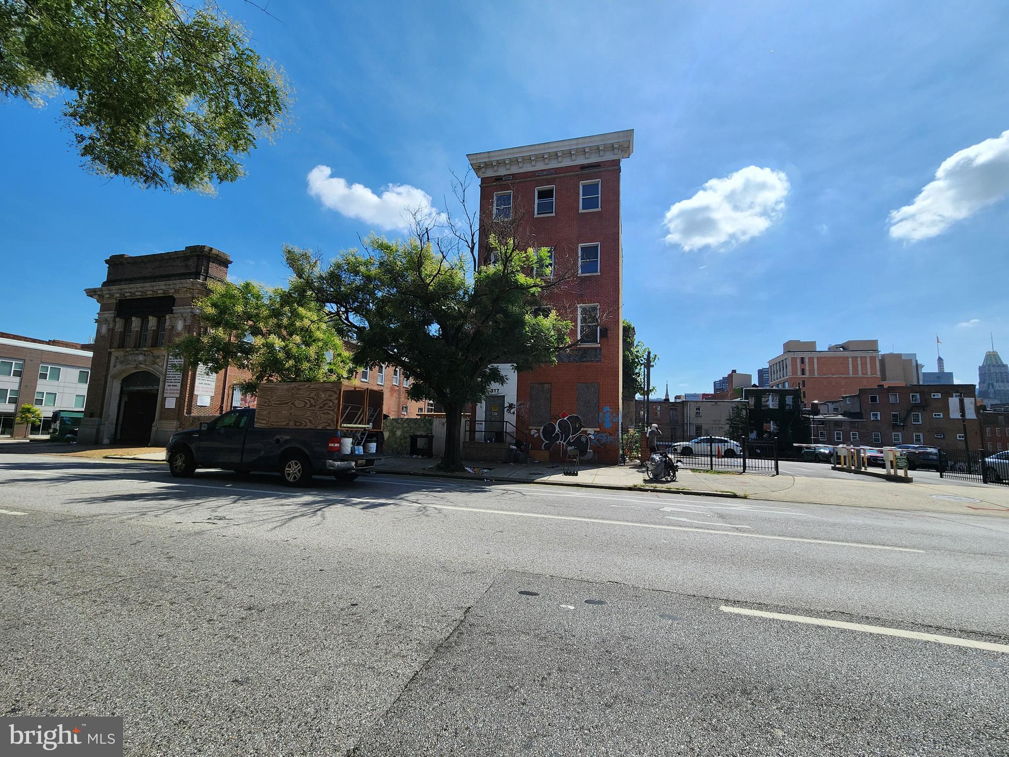 317 N PACA STREET