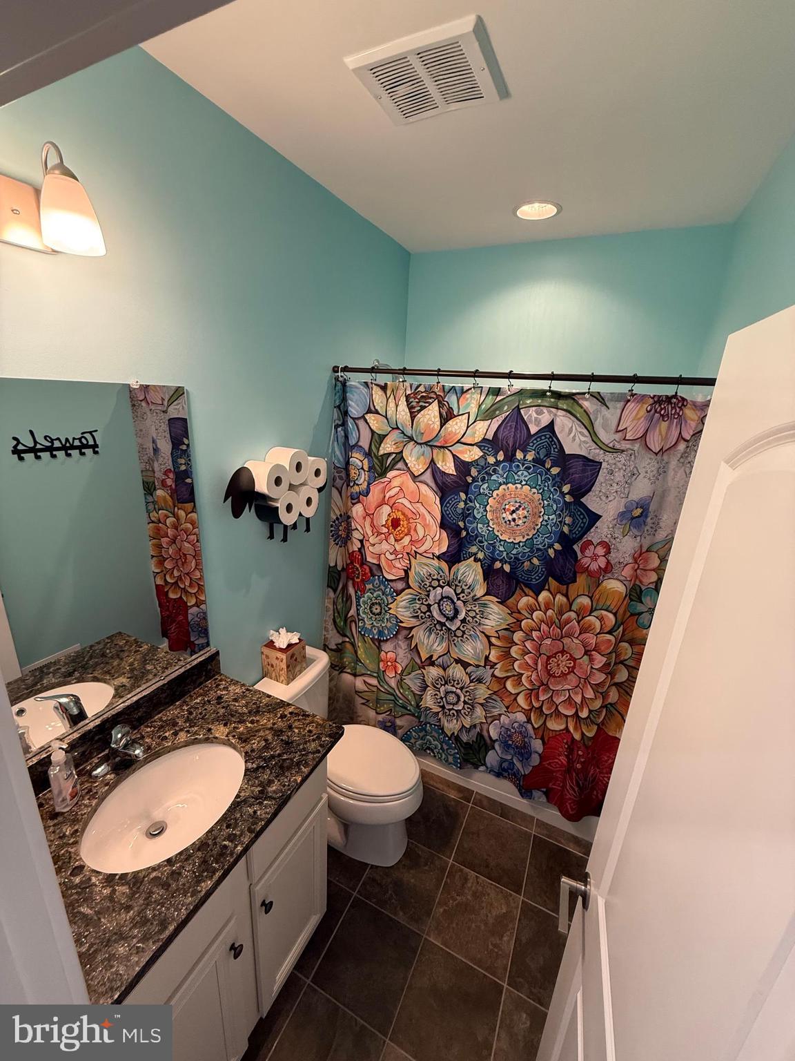 WATERSIDE - Residential