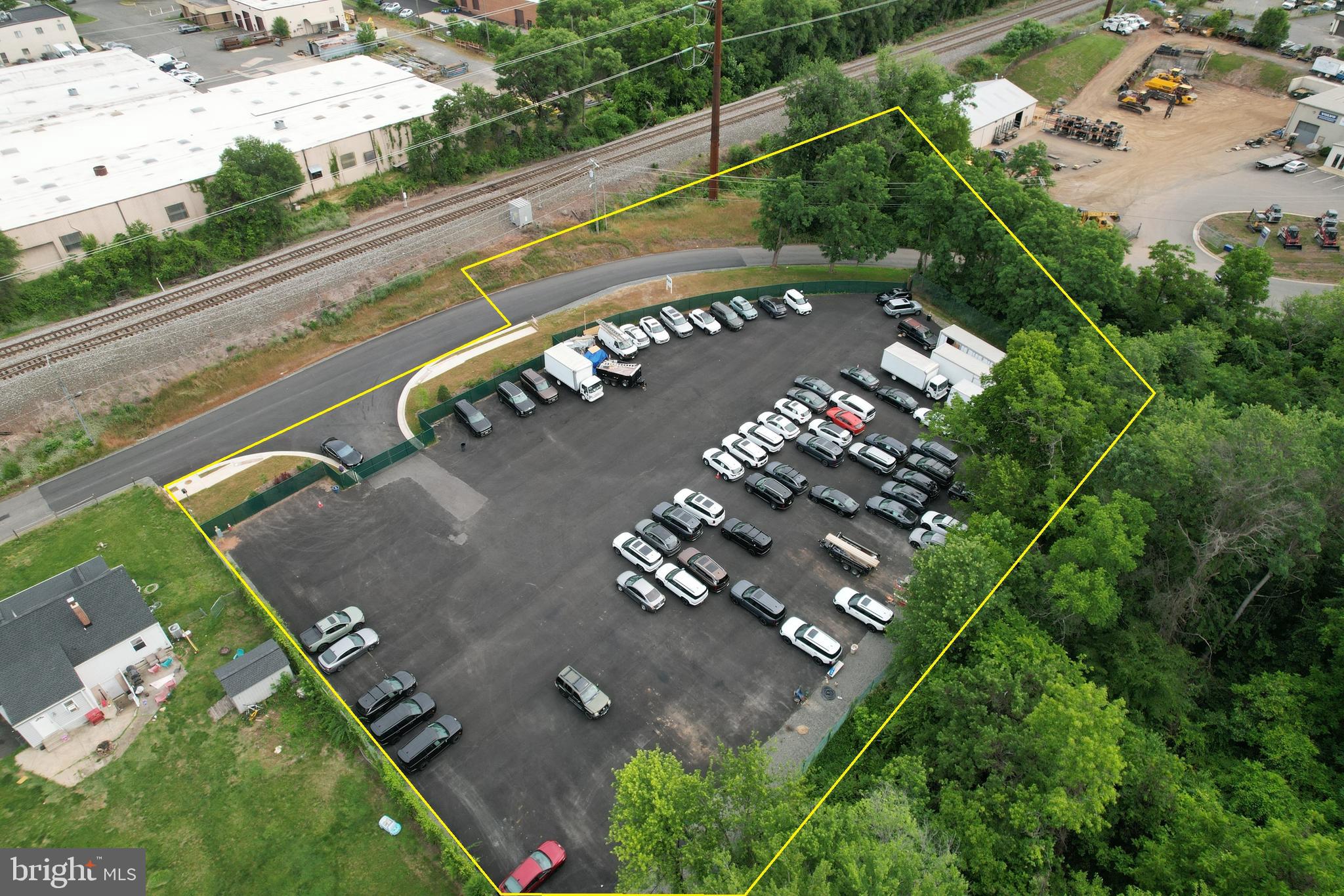 Photo 1 of 3 — 8431-8451 QUARRY, MANASSAS, VA 20110