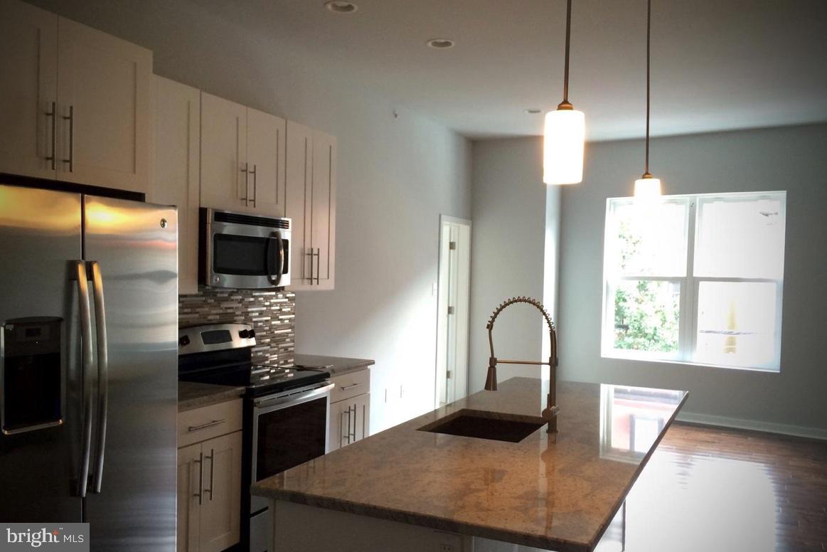 NORTHERN LIBERTIES - Residential Lease