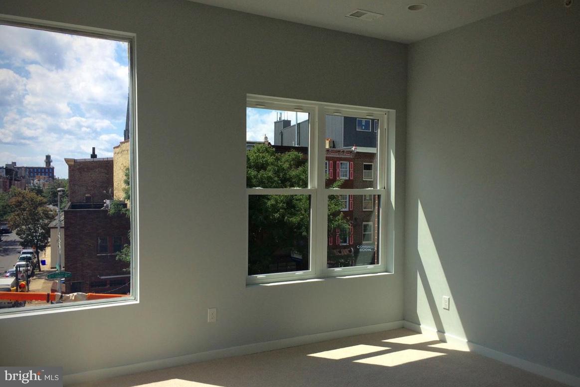 NORTHERN LIBERTIES - Residential Lease