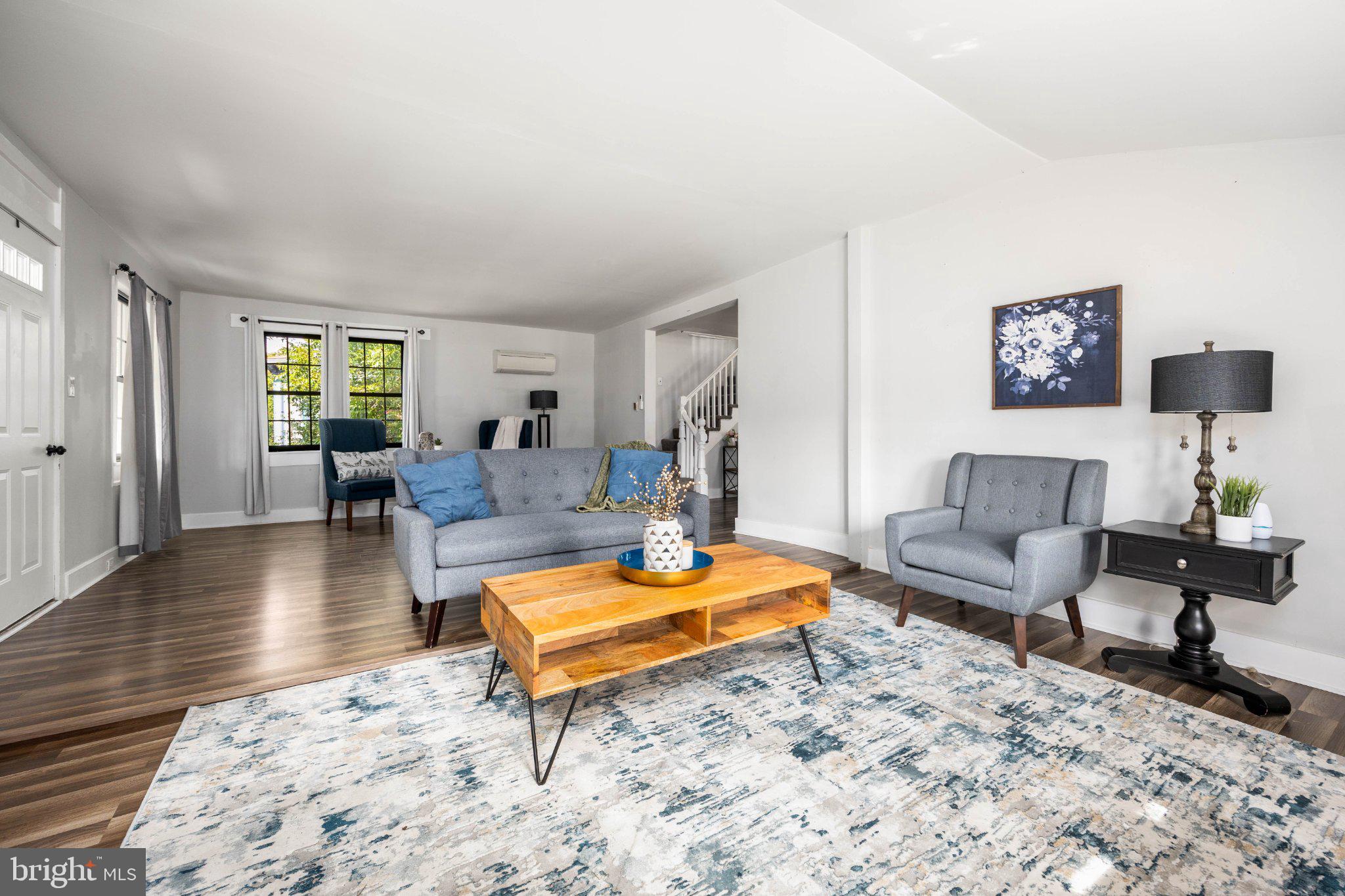 211 WALNUT STREET