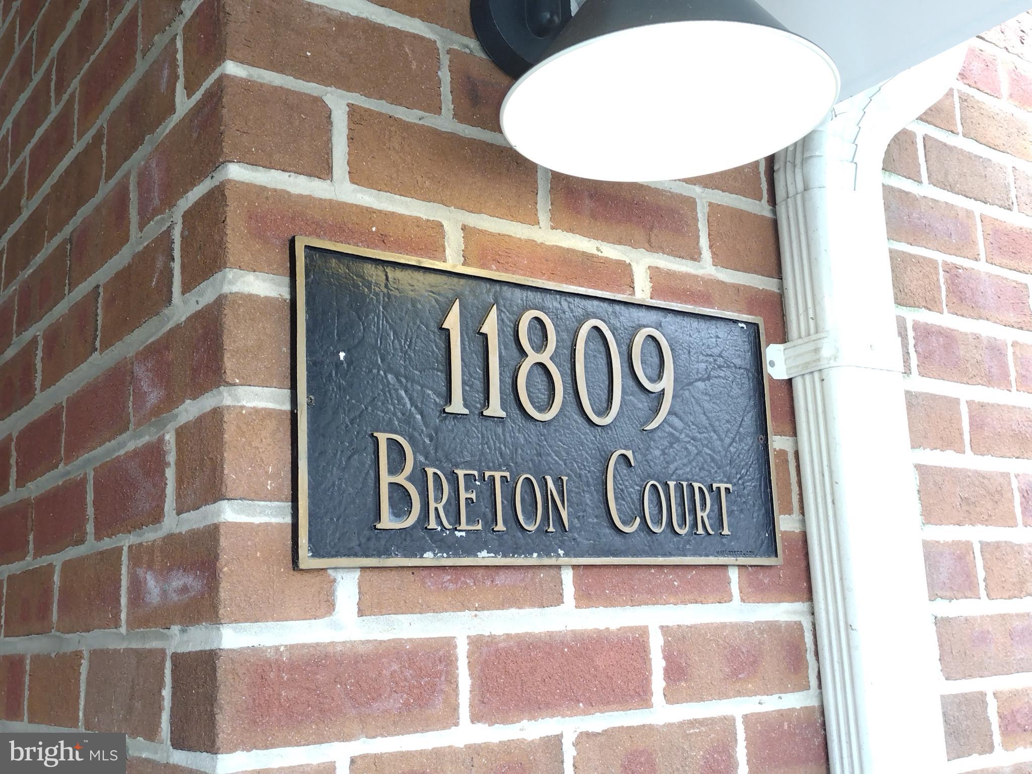 HUNTERS WOODS VILLAGE - Residential Lease