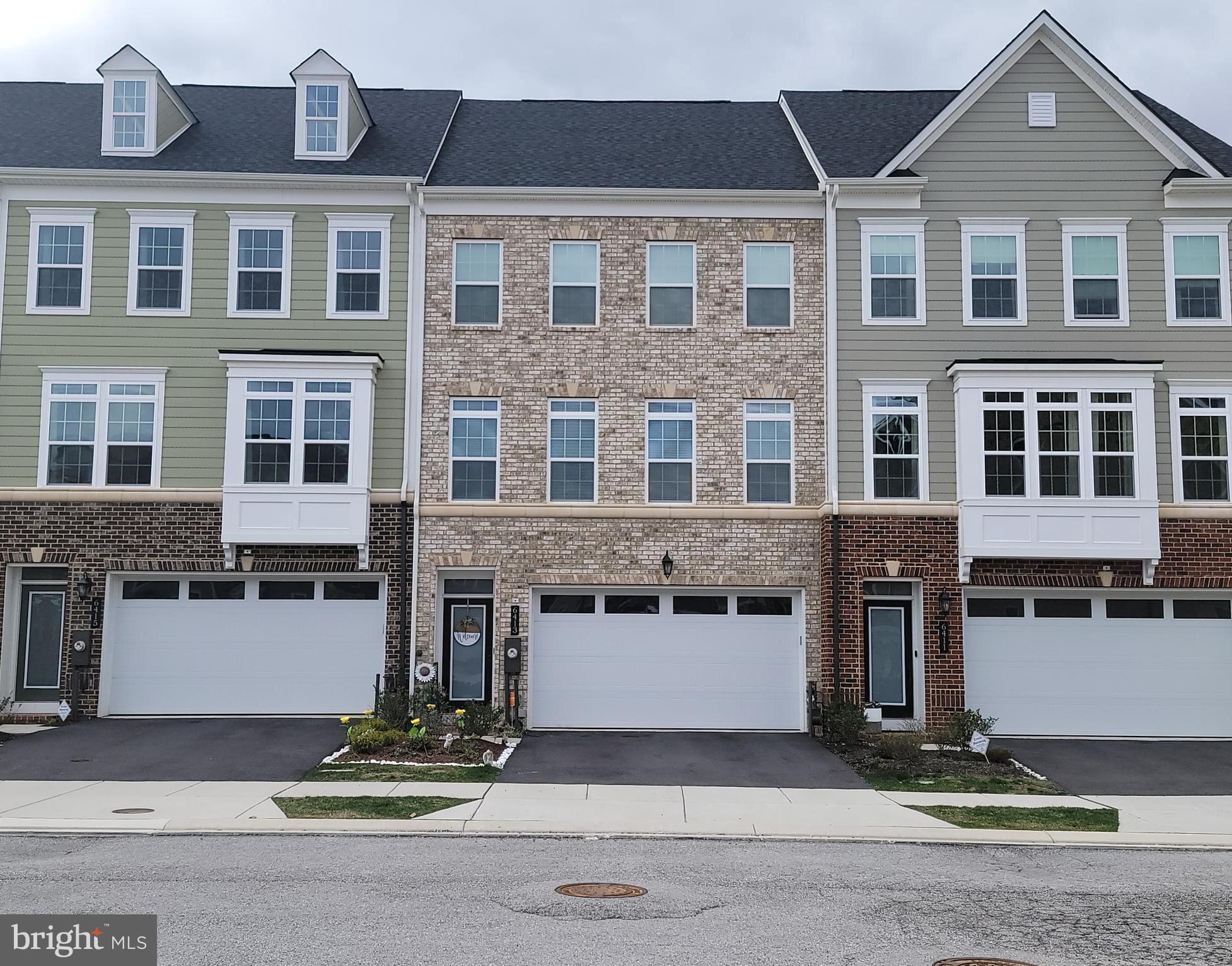Modern Luxury in a Walkable Village Community
Experience the perfect blend of city convenience and suburban tranquility in this upgraded, 4-level townhome located in the highly sought-after Greenleigh at Crossroads. Situated in a fully walkable and self-contained village setting, this home offers:
Spacious Owner’s Suite
Enjoy two custom walk-in closets and a spa-like shower for a true retreat.
Rooftop Deck & Secondary Deck
Relax or entertain on the rooftop deck and an additional deck off the living room.
Premium Features
Equipped with a security and speaker system throughout, plus a two-car garage with fast EV charging.
Resort-Style Amenities
Just steps from the community’s pool, clubhouse, fitness center, yoga studio, parks, and trails.
Prime Location
Conveniently near Vincent Farm Elementary, Perry Hall High School, and The Shops at White Marsh. Only three minutes to MARC Train for an easy commute.
Live, work, and play in a neighborhood that truly has it all!