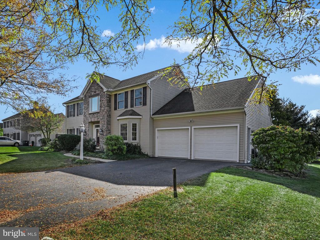 Photo of 13 Field Lane, Lititz, PA 17543 (MLS # PALA2058982)