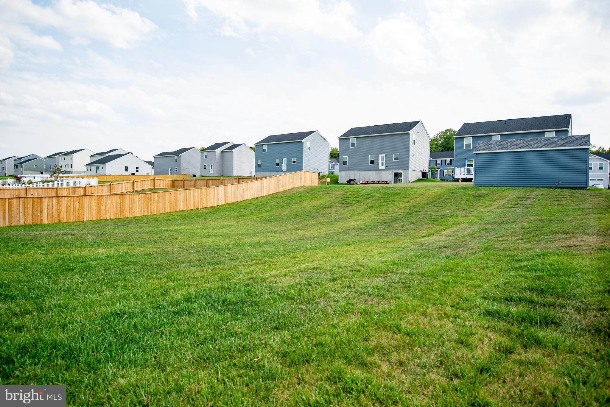 GAVER MEADOWS - Residential