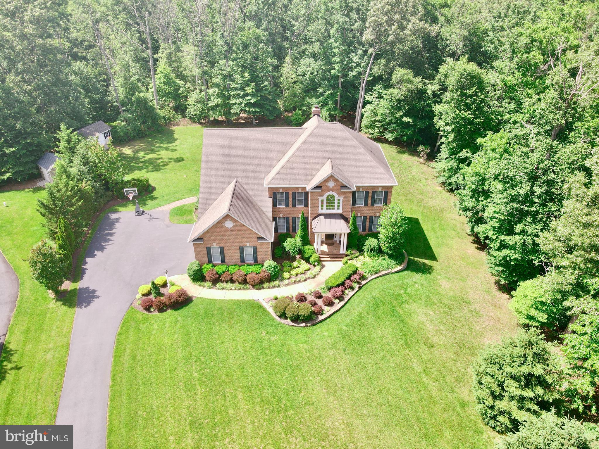 RIVER CREEK - Residential