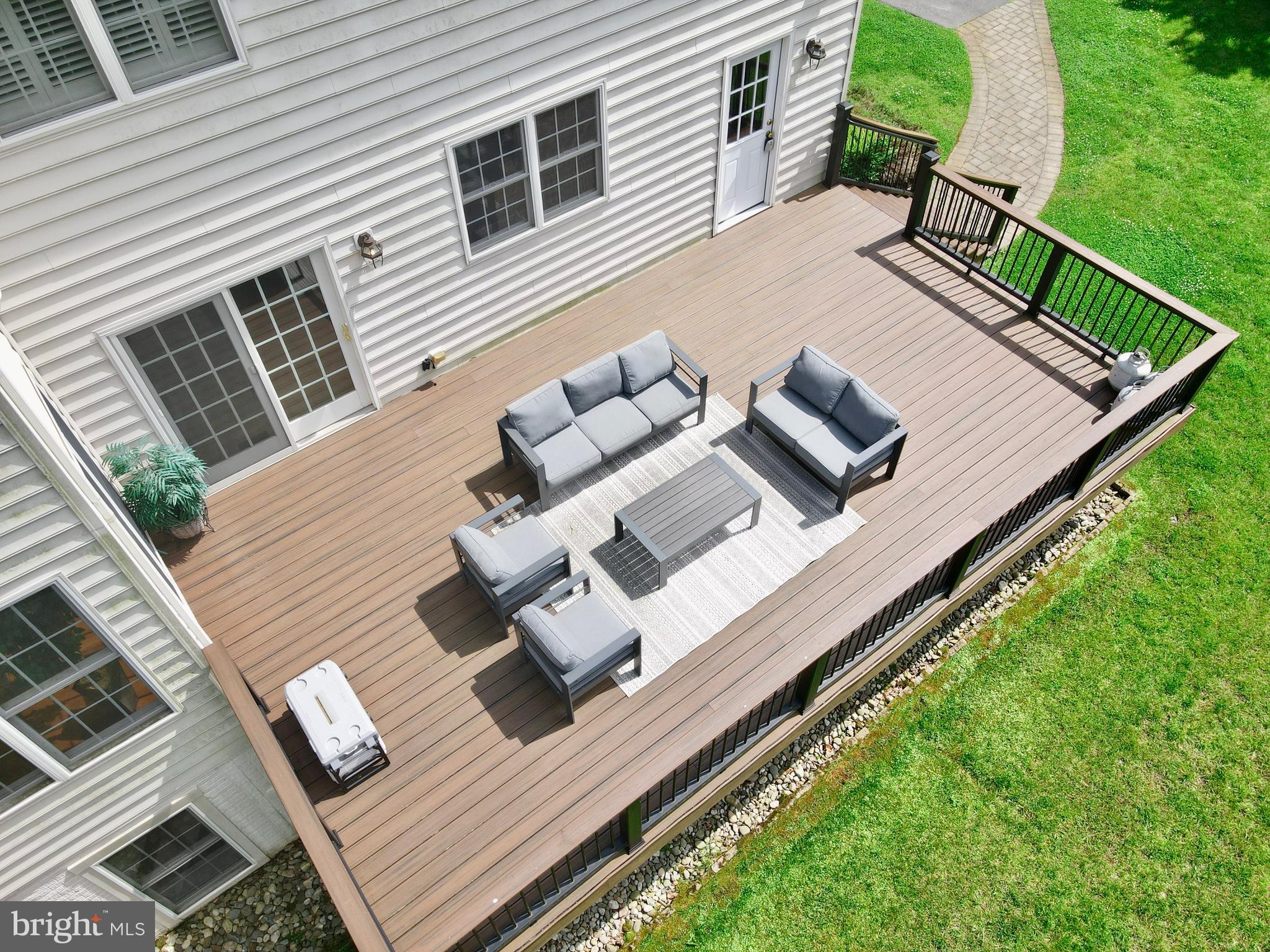 RIVER CREEK - Residential