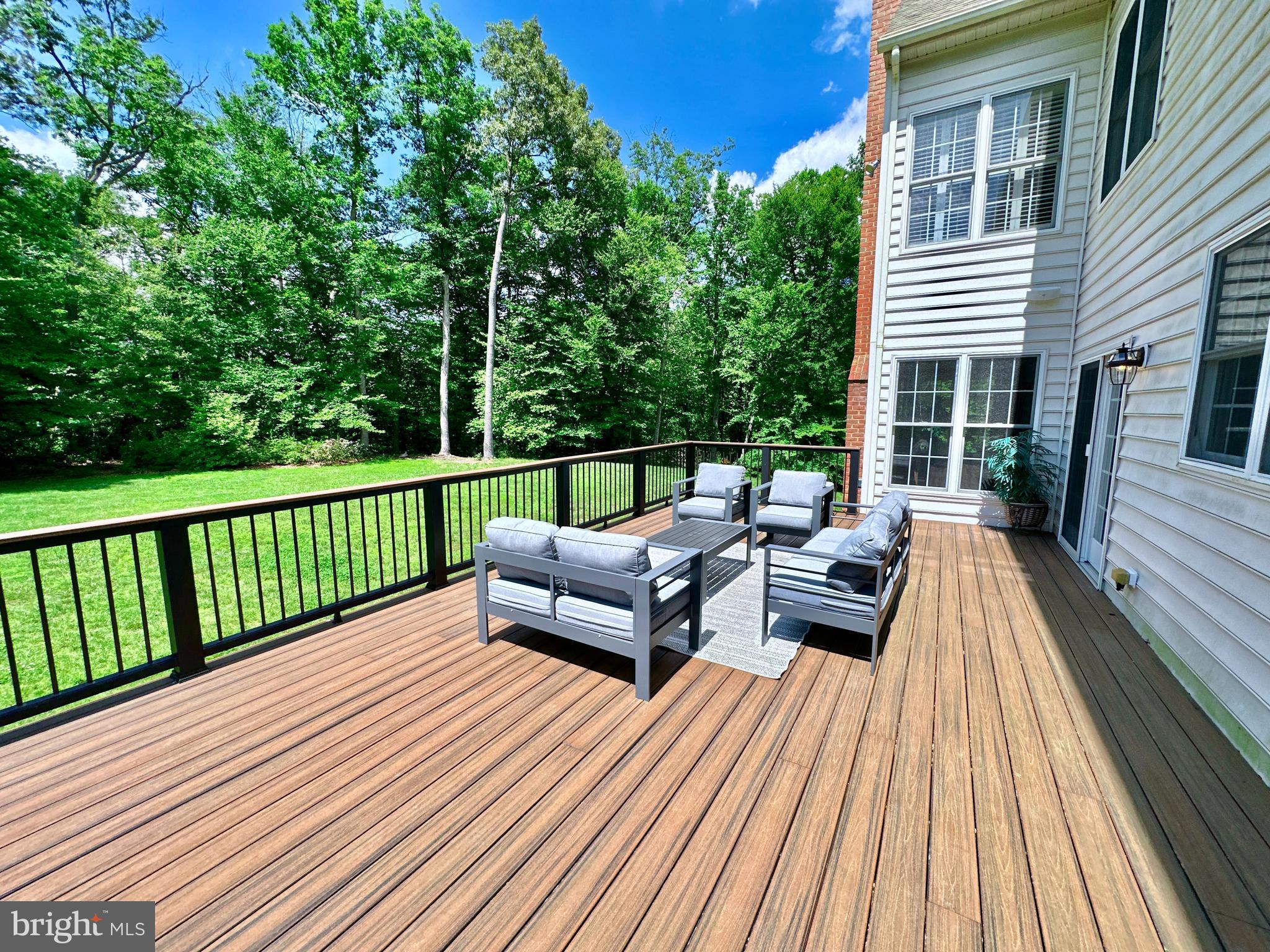 RIVER CREEK - Residential