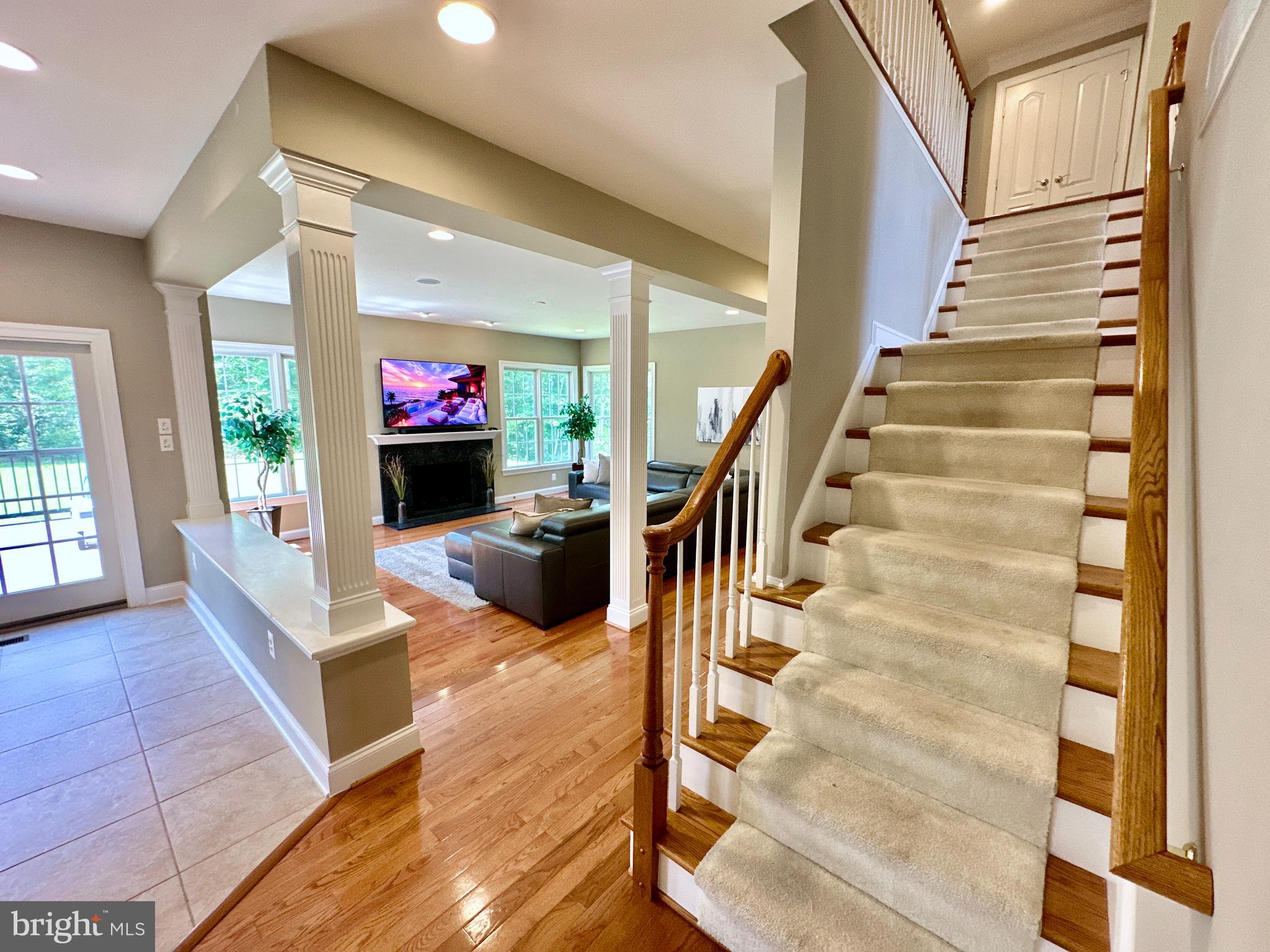 RIVER CREEK - Residential