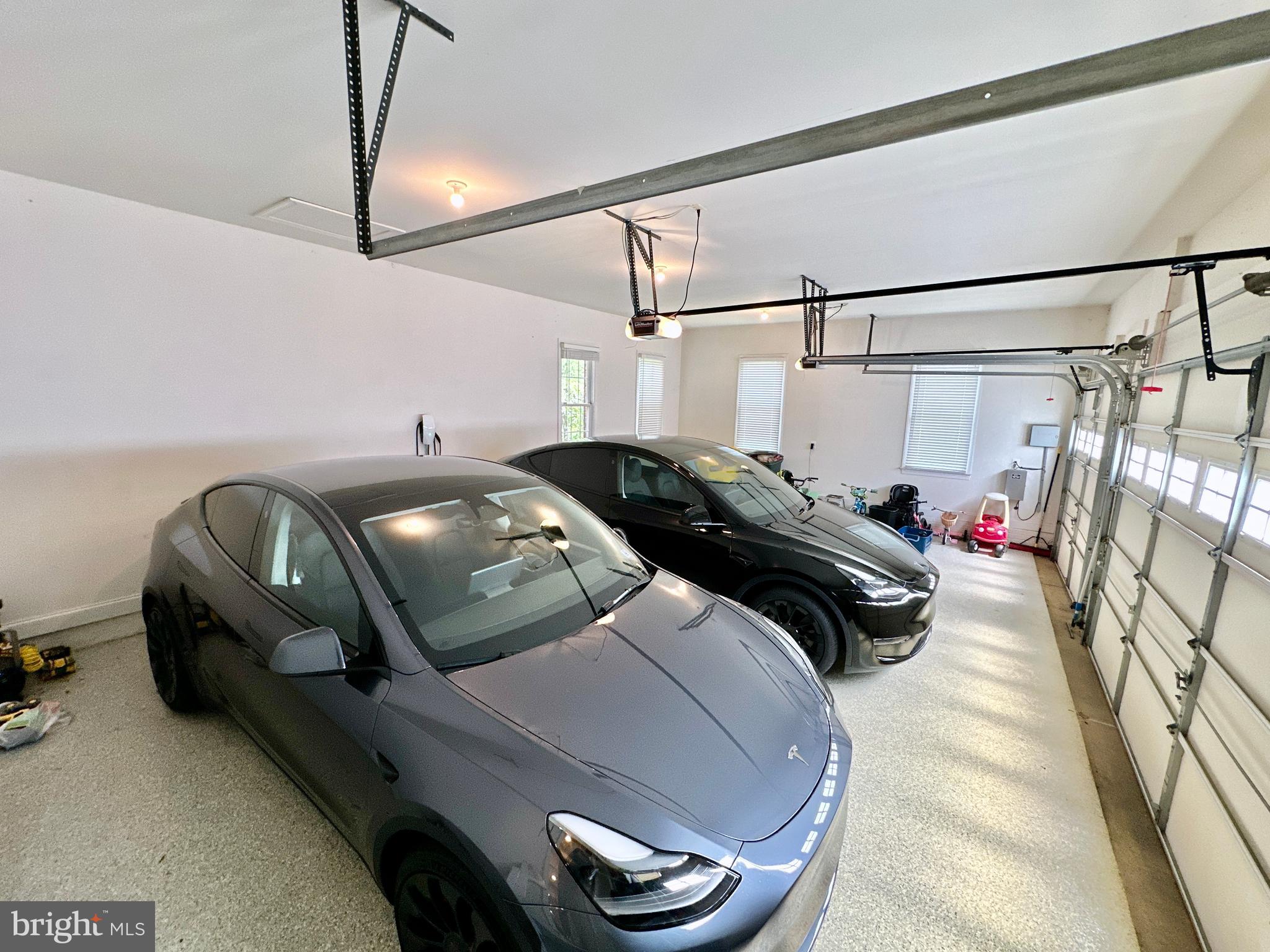 RIVER CREEK - Residential