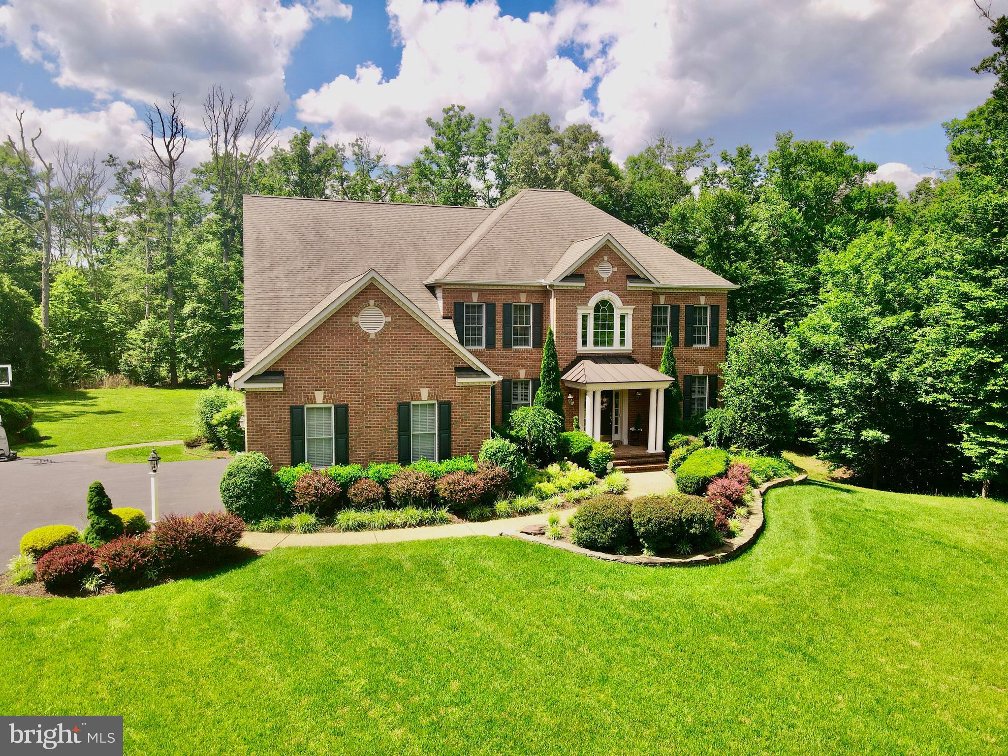 513 BROAD STREAM LANE