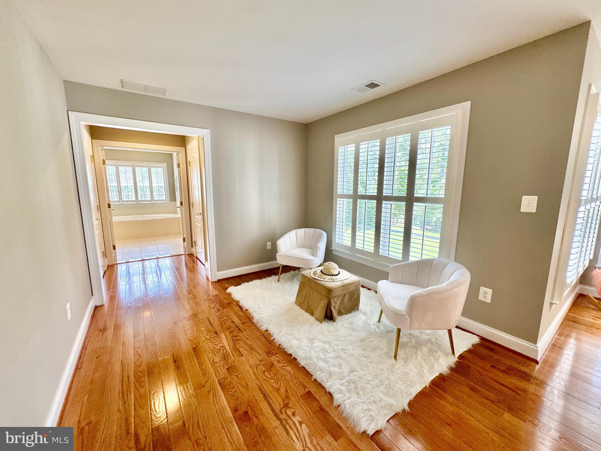 RIVER CREEK - Residential