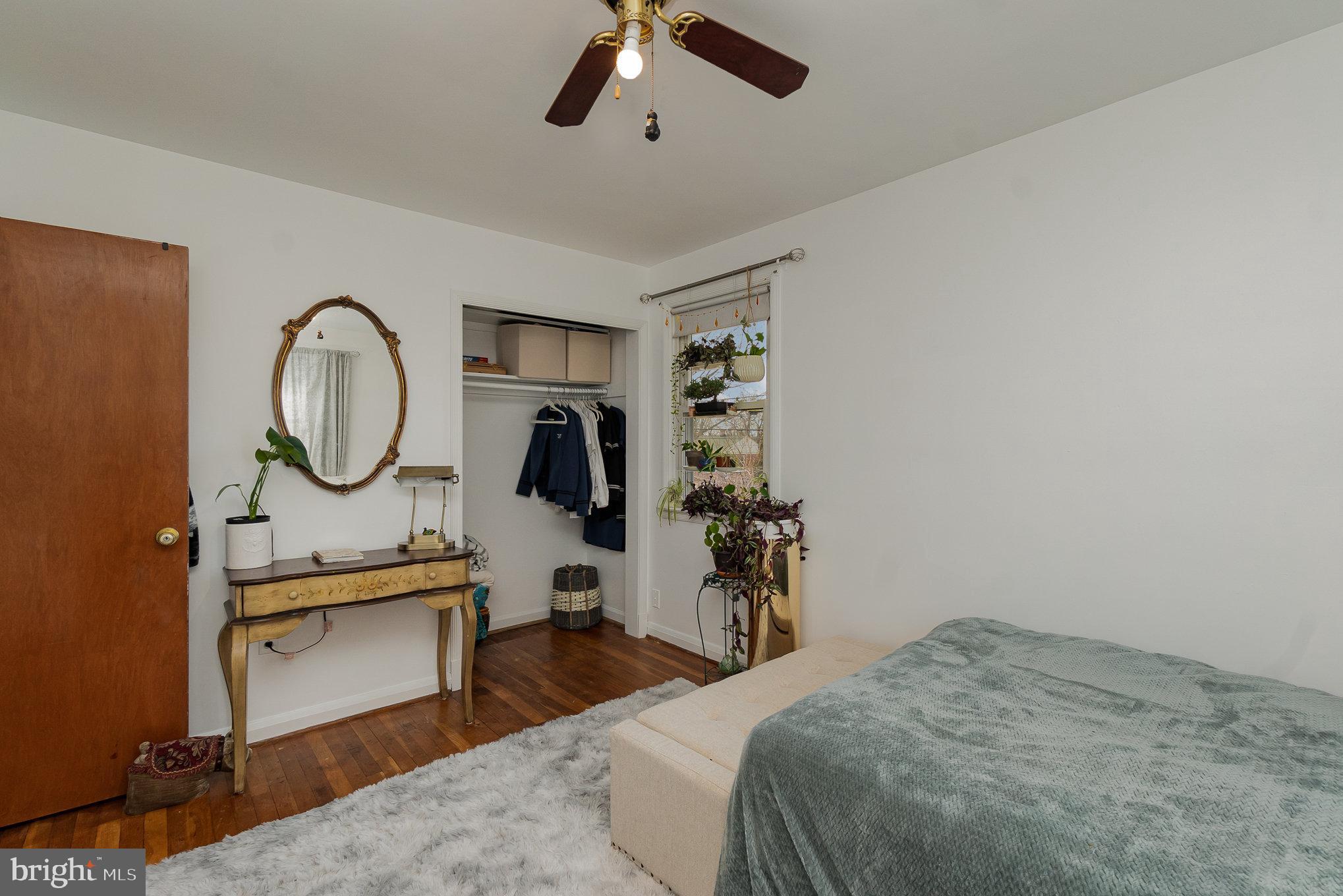 LOCH HILL - Residential