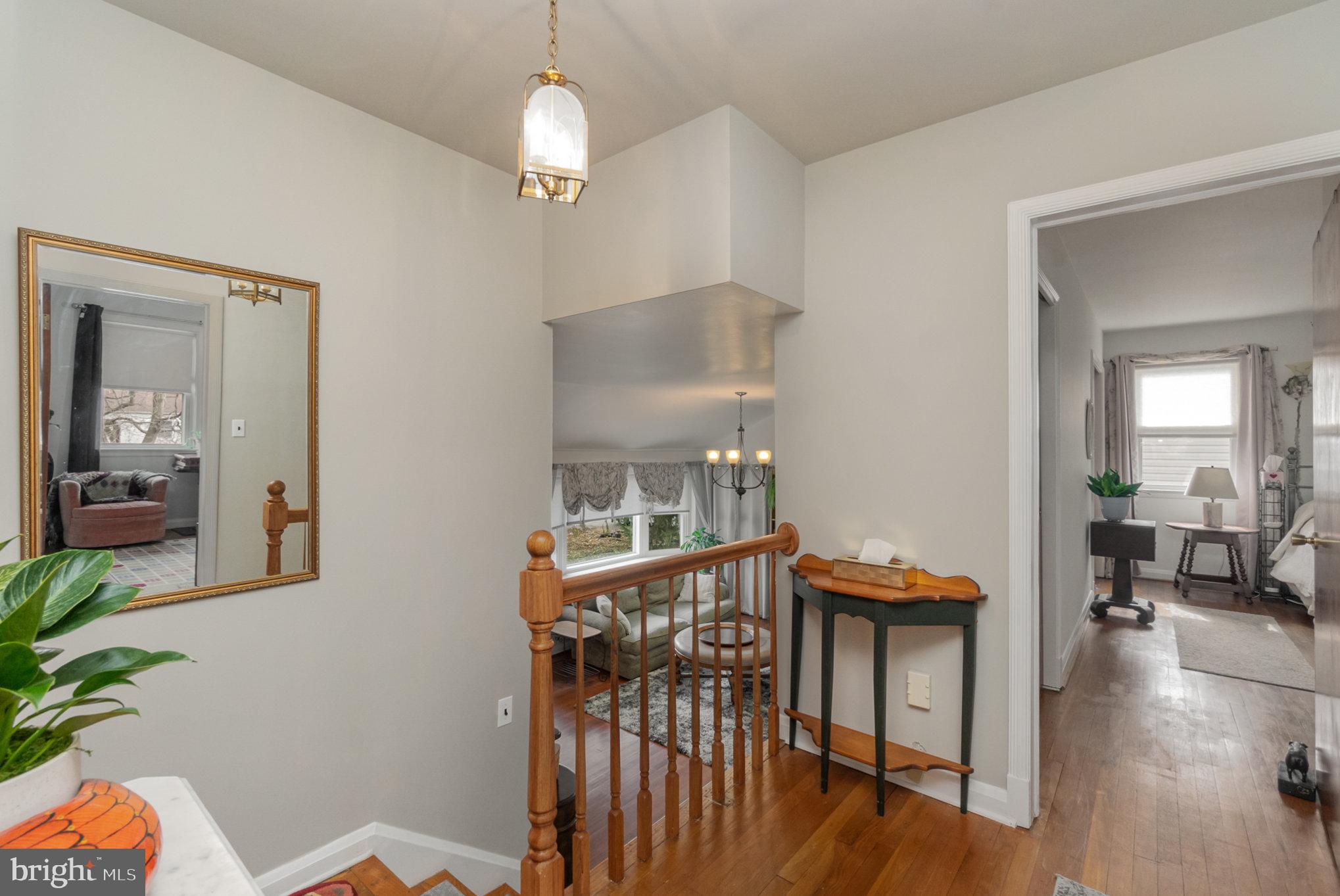 LOCH HILL - Residential