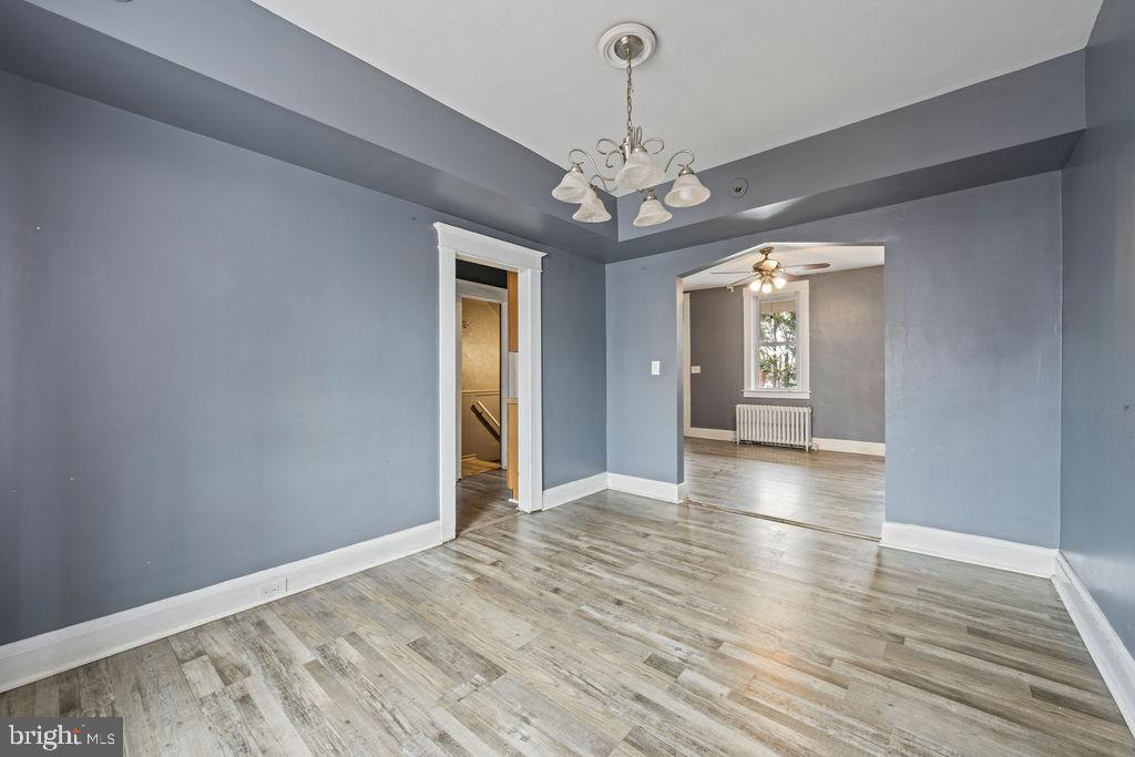 DUNDALK MANOR - Residential