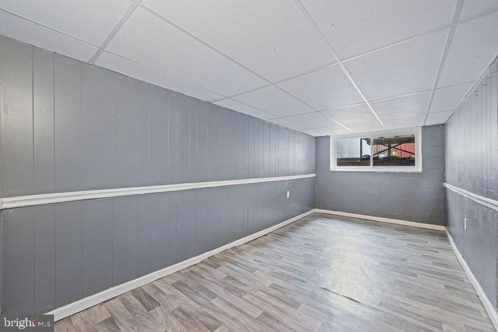 DUNDALK MANOR - Residential